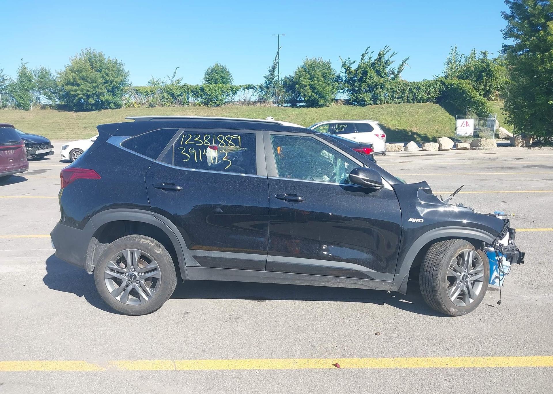 2023 KIA SELTOS S