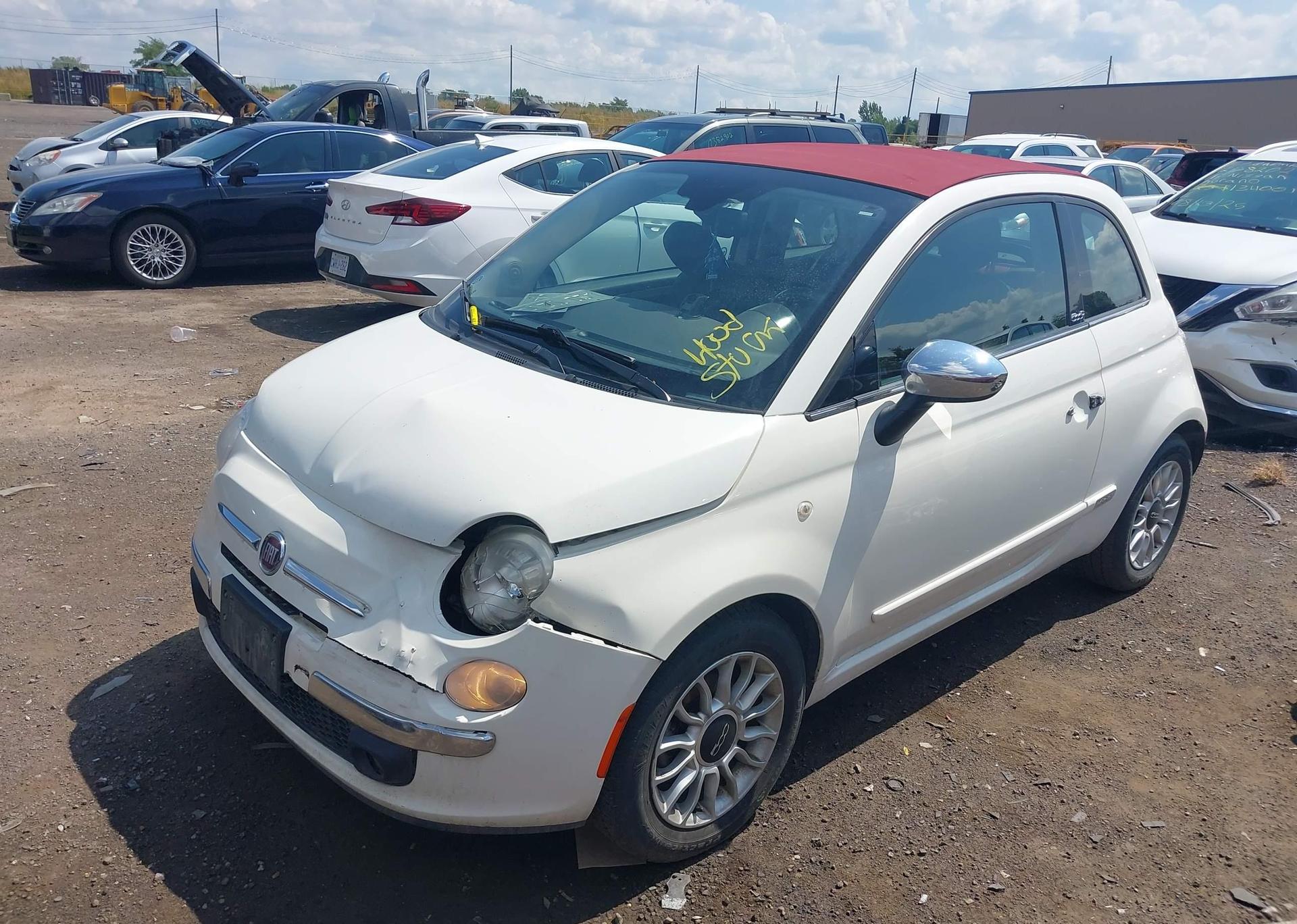 2012 FIAT 500 LOUNGE