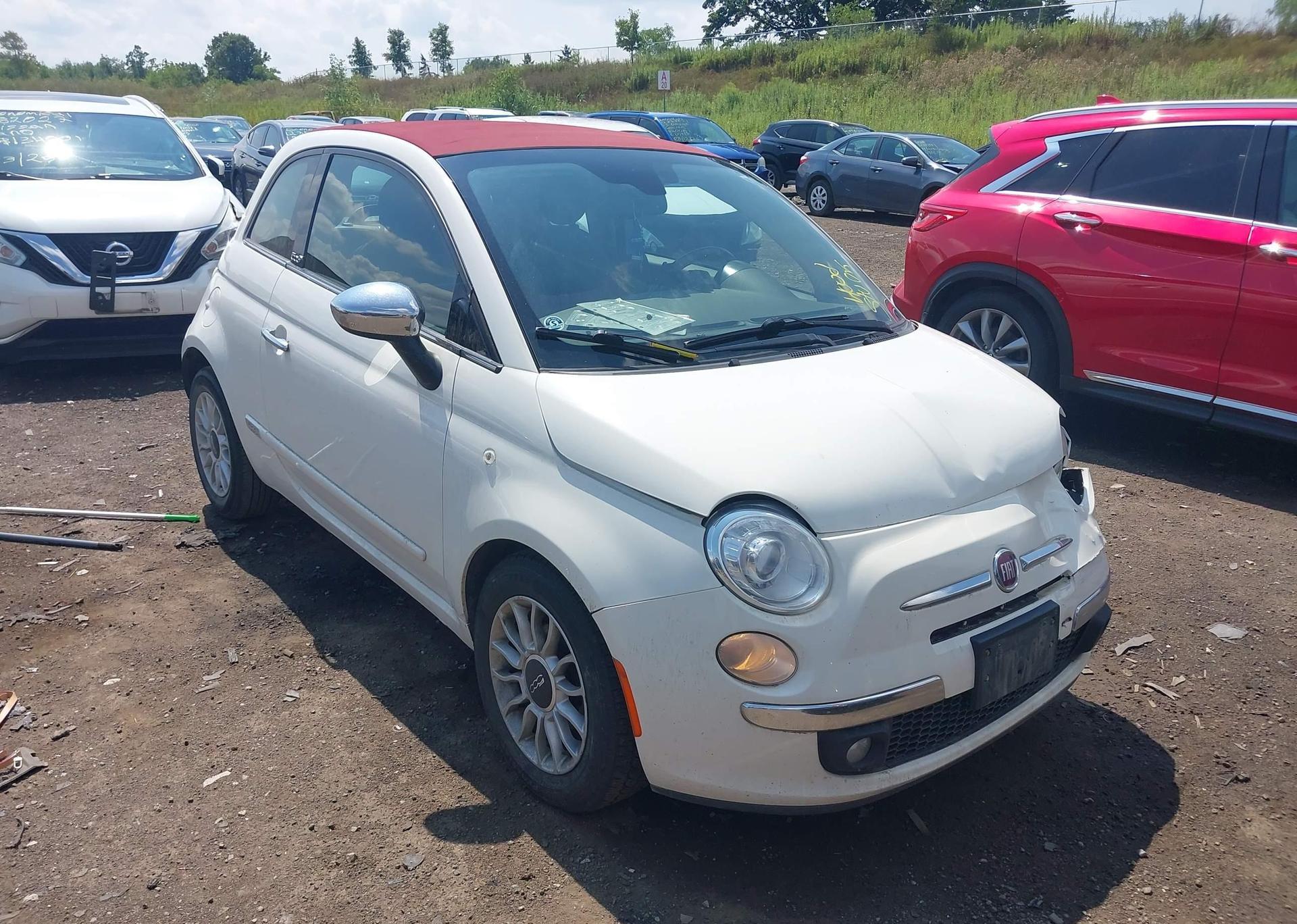 2012 FIAT 500 LOUNGE