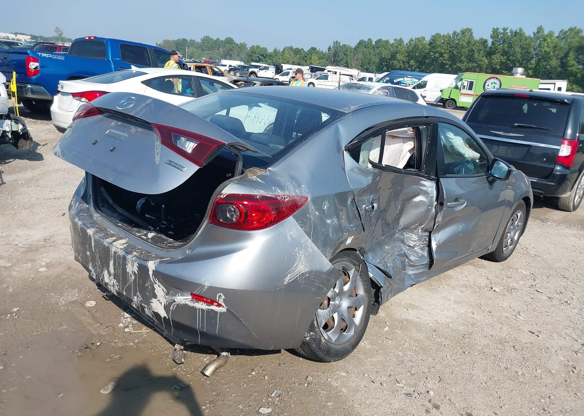 2014 MAZDA MAZDA3 GX-SKY