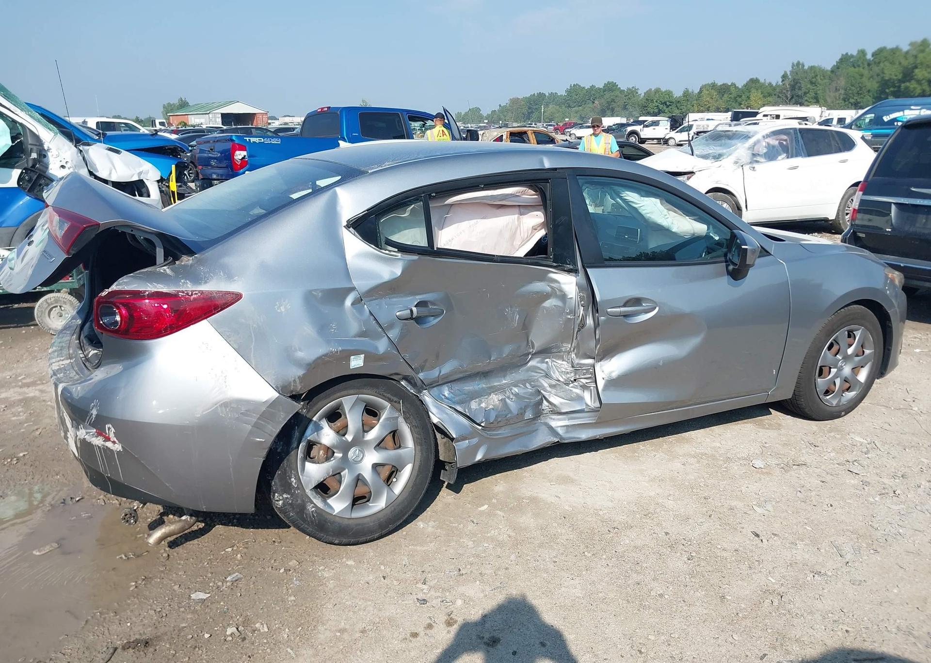 2014 MAZDA MAZDA3 GX-SKY