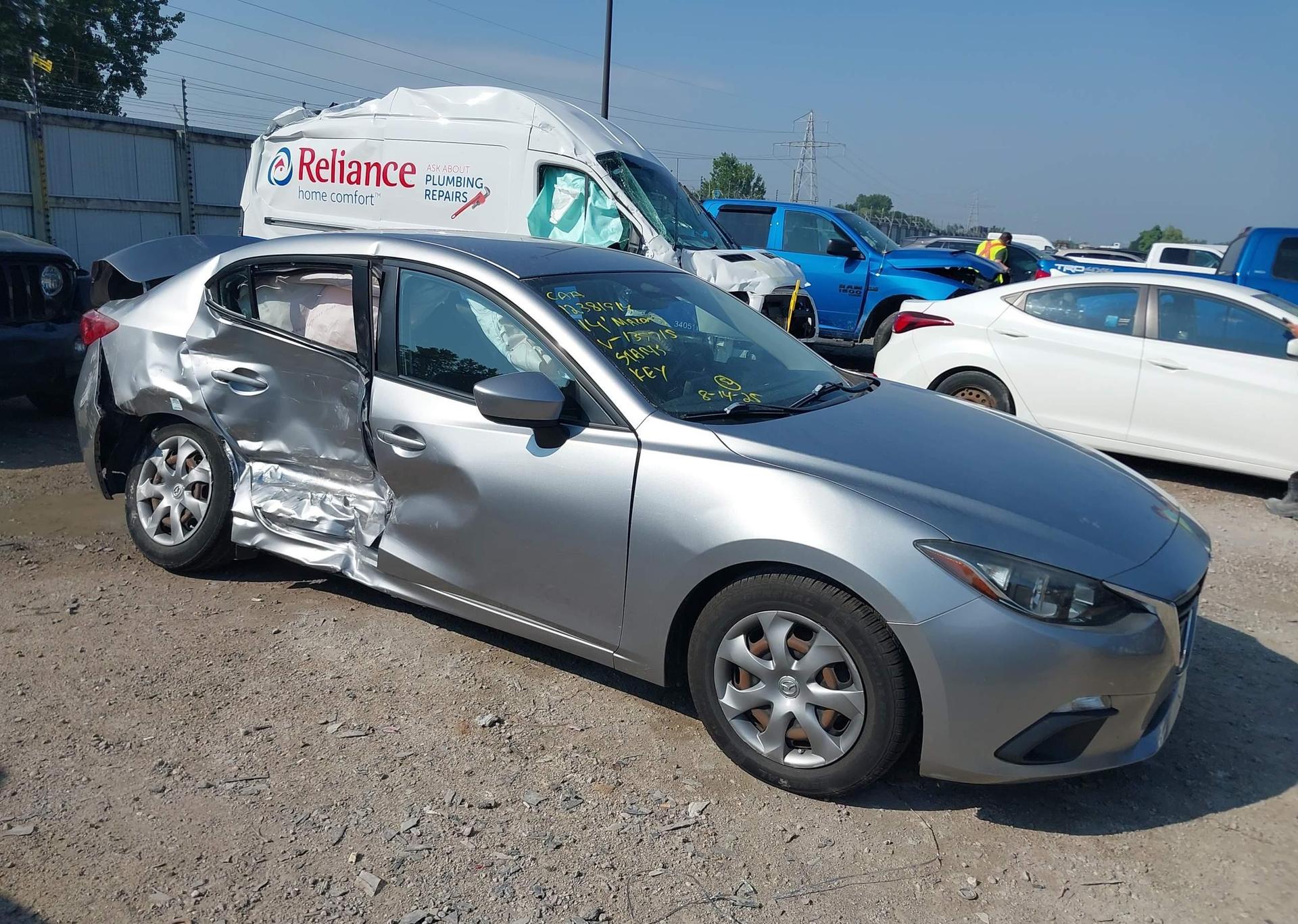2014 MAZDA MAZDA3 GX-SKY