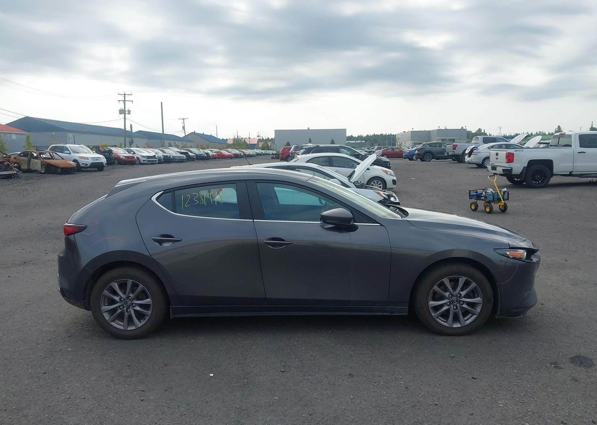 2023 MAZDA 3 PREFERRED