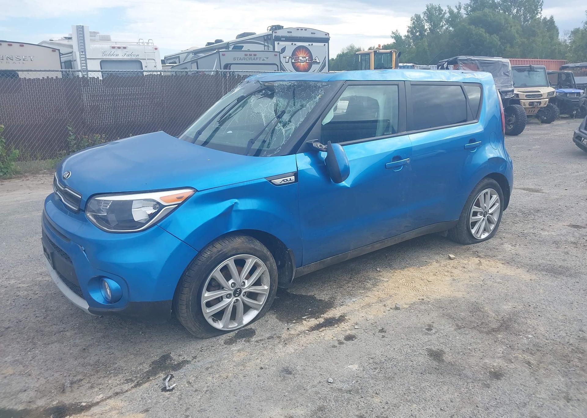 2019 KIA SOUL +