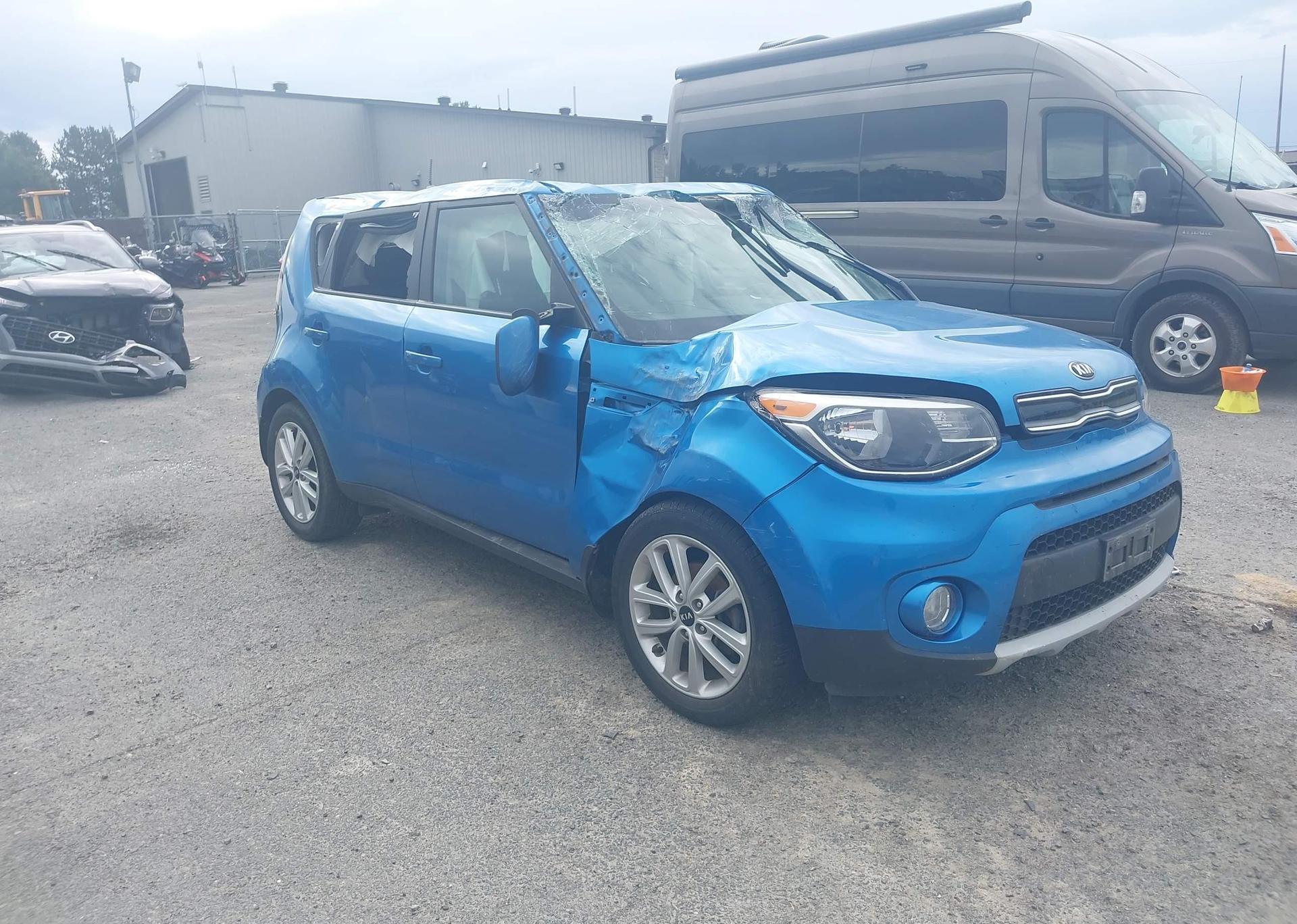 2019 KIA SOUL +