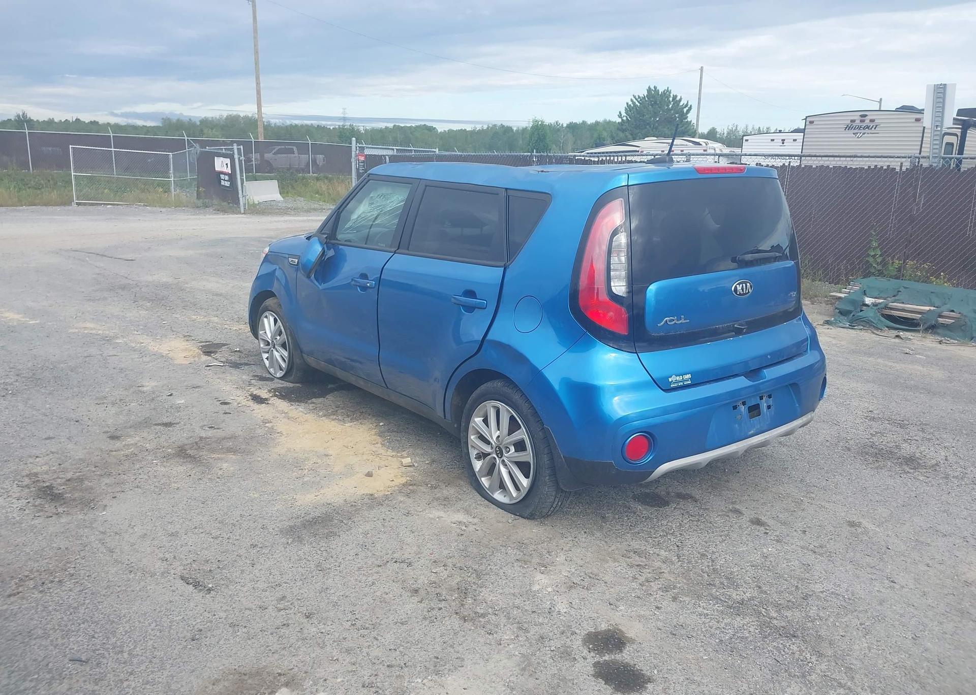 2019 KIA SOUL +