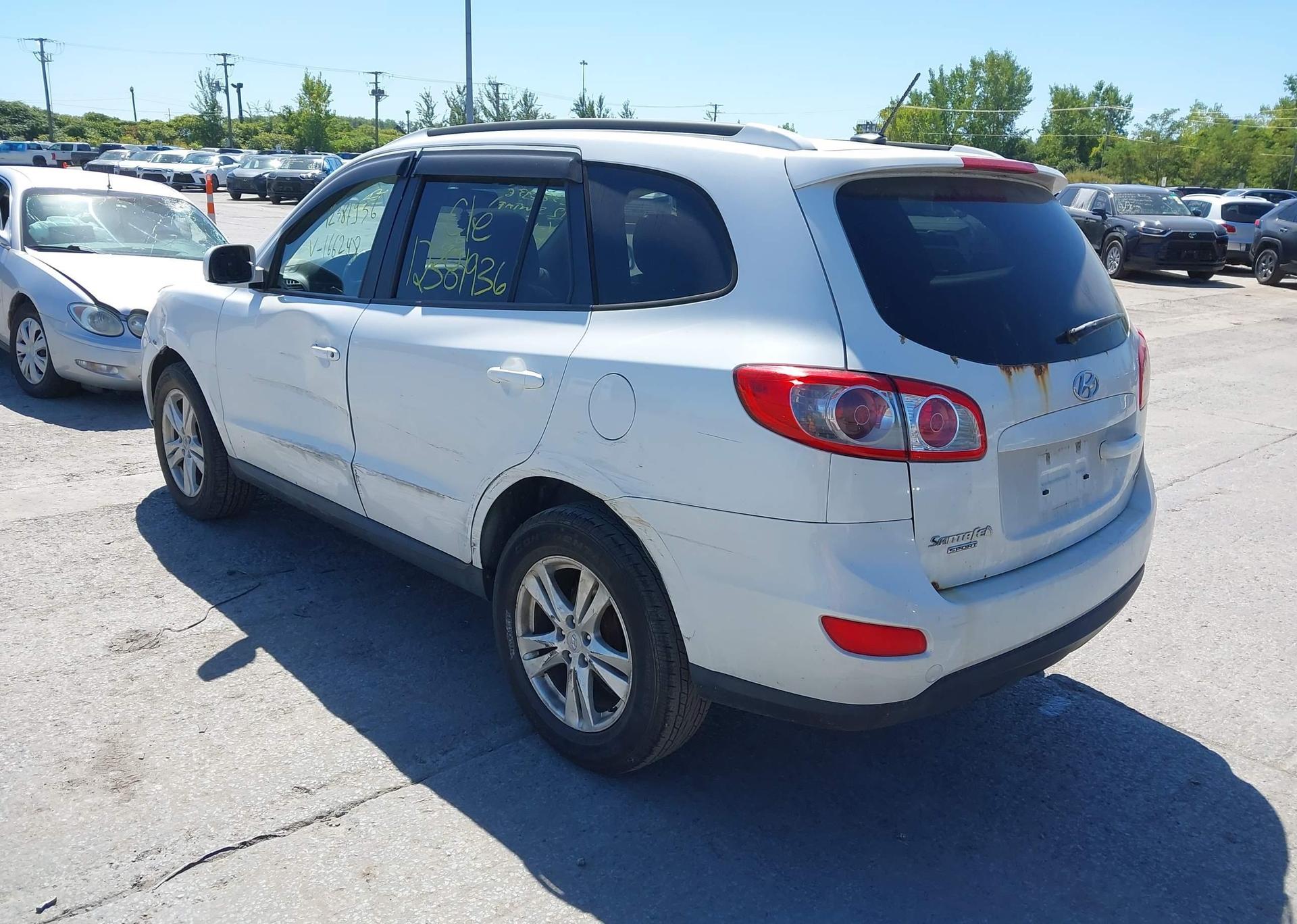 2012 HYUNDAI SANTA FE GLS