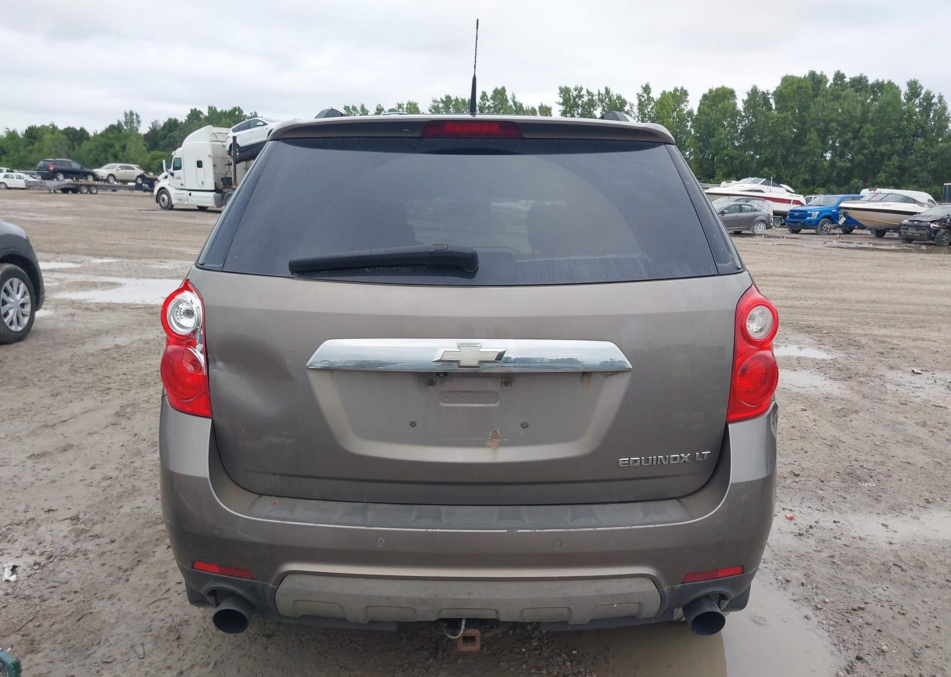 2010 CHEVROLET EQUINOX LT