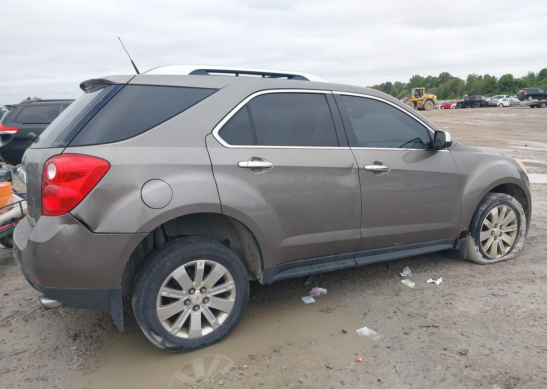 2010 CHEVROLET EQUINOX LT
