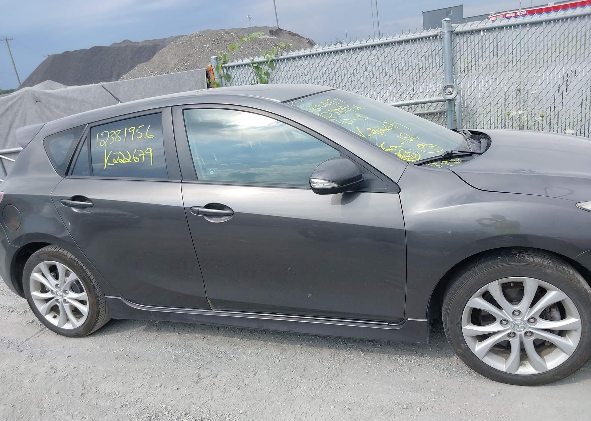 2010 MAZDA MAZDA3 GS
