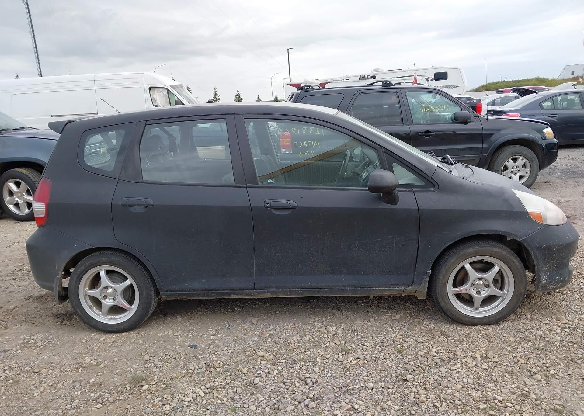 2007 HONDA FIT