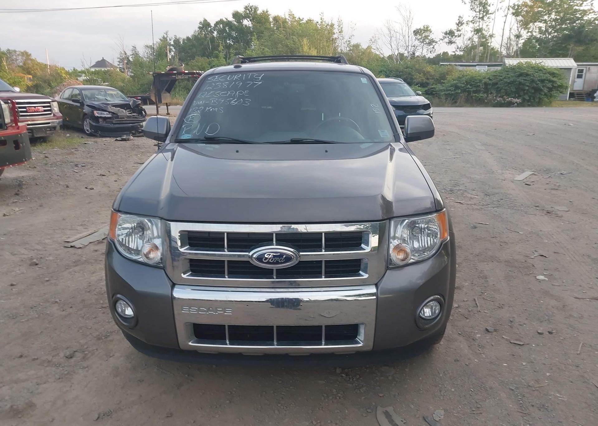 2012 FORD ESCAPE LIMITED