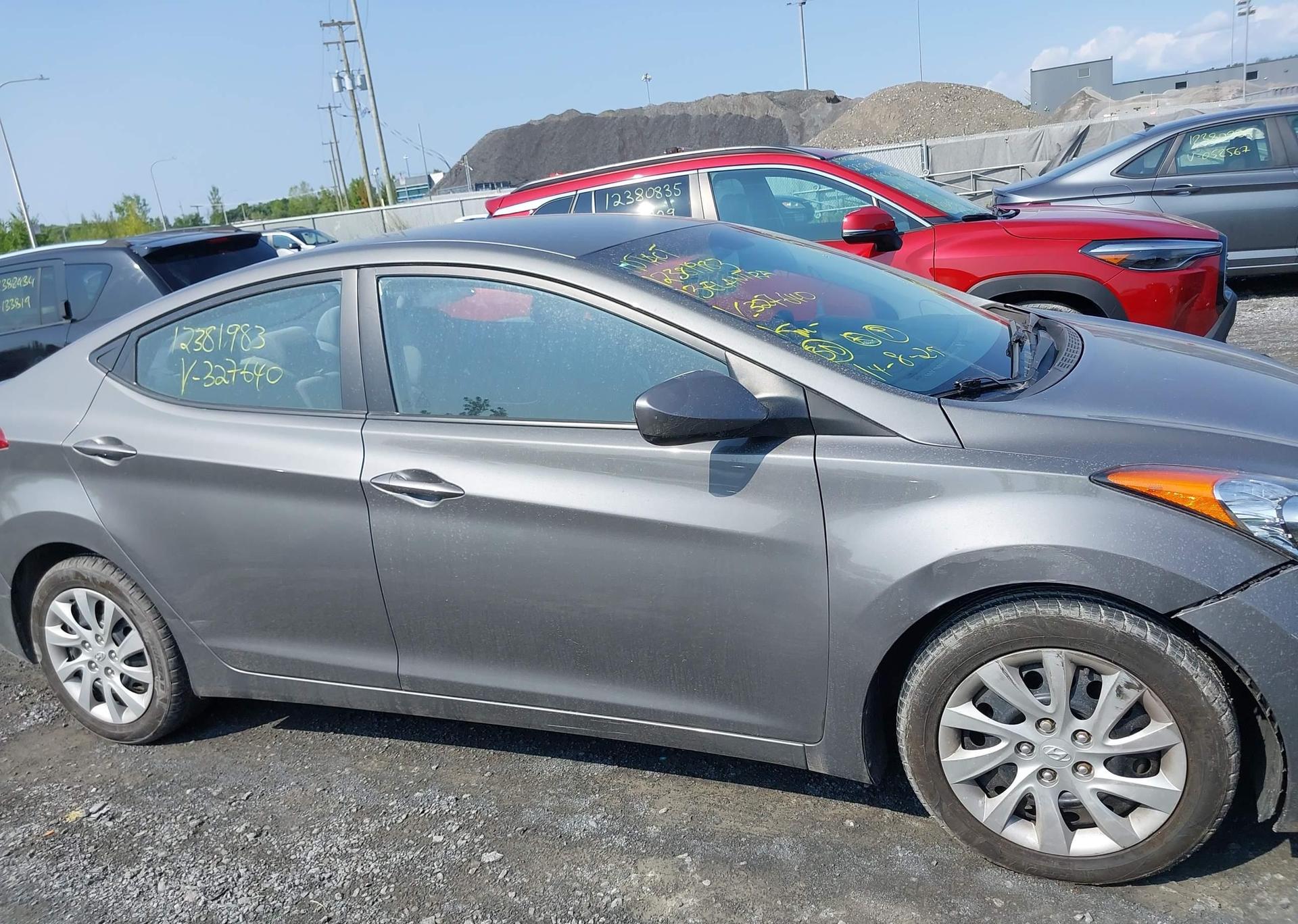 2013 HYUNDAI ELANTRA GLS