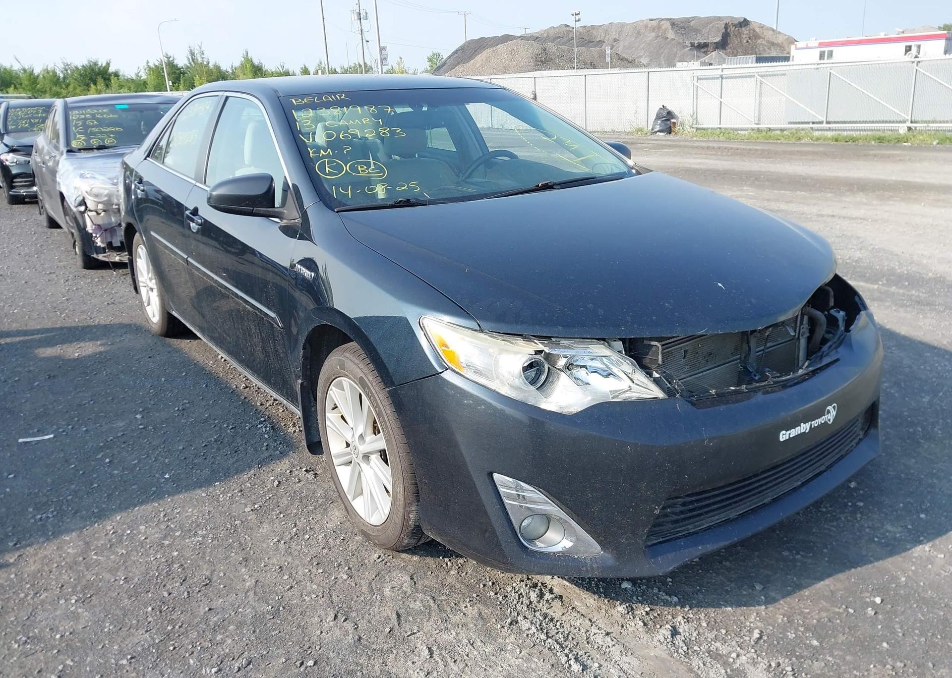 2013 TOYOTA CAMRY HYBRID