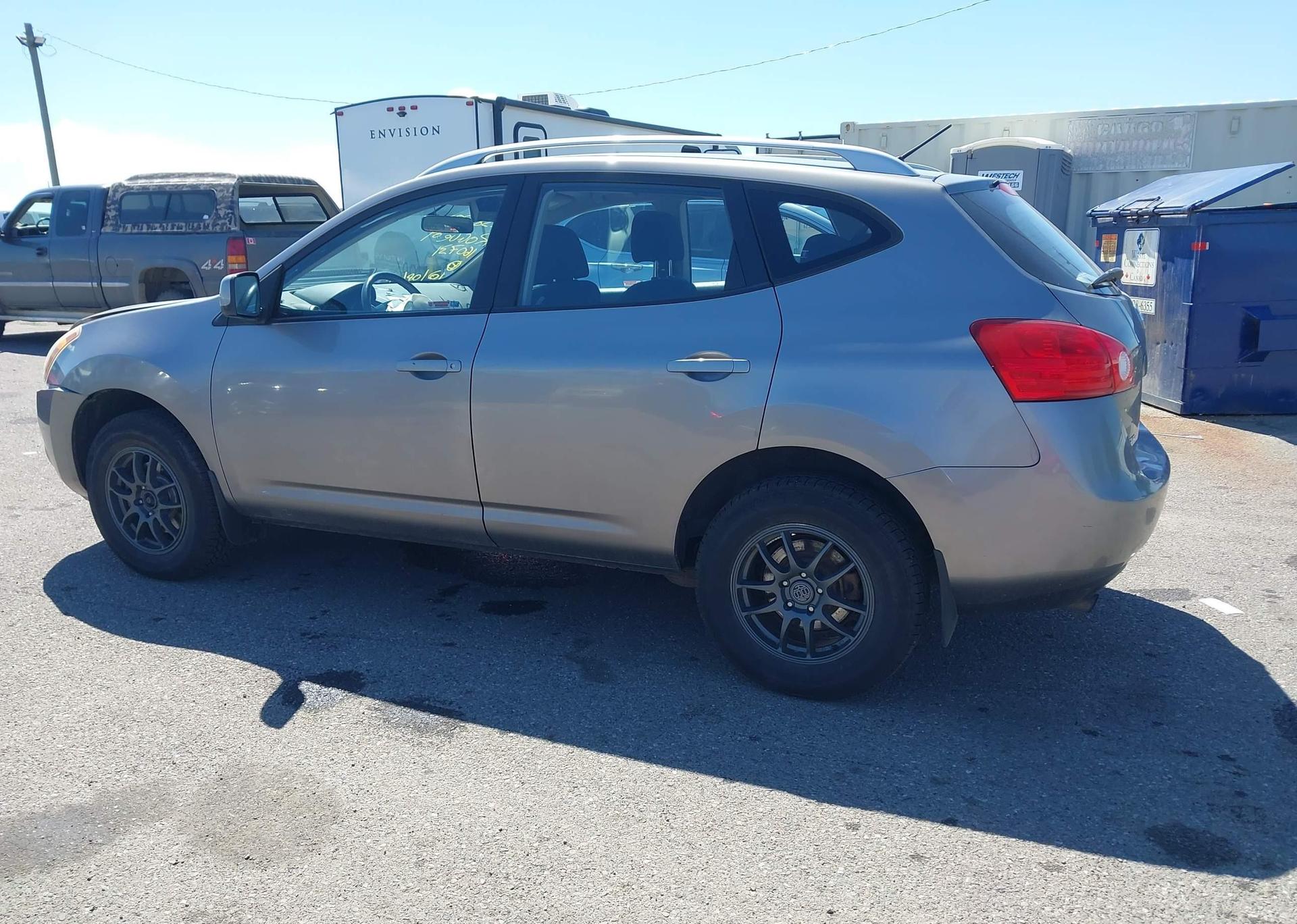 2009 NISSAN ROGUE S