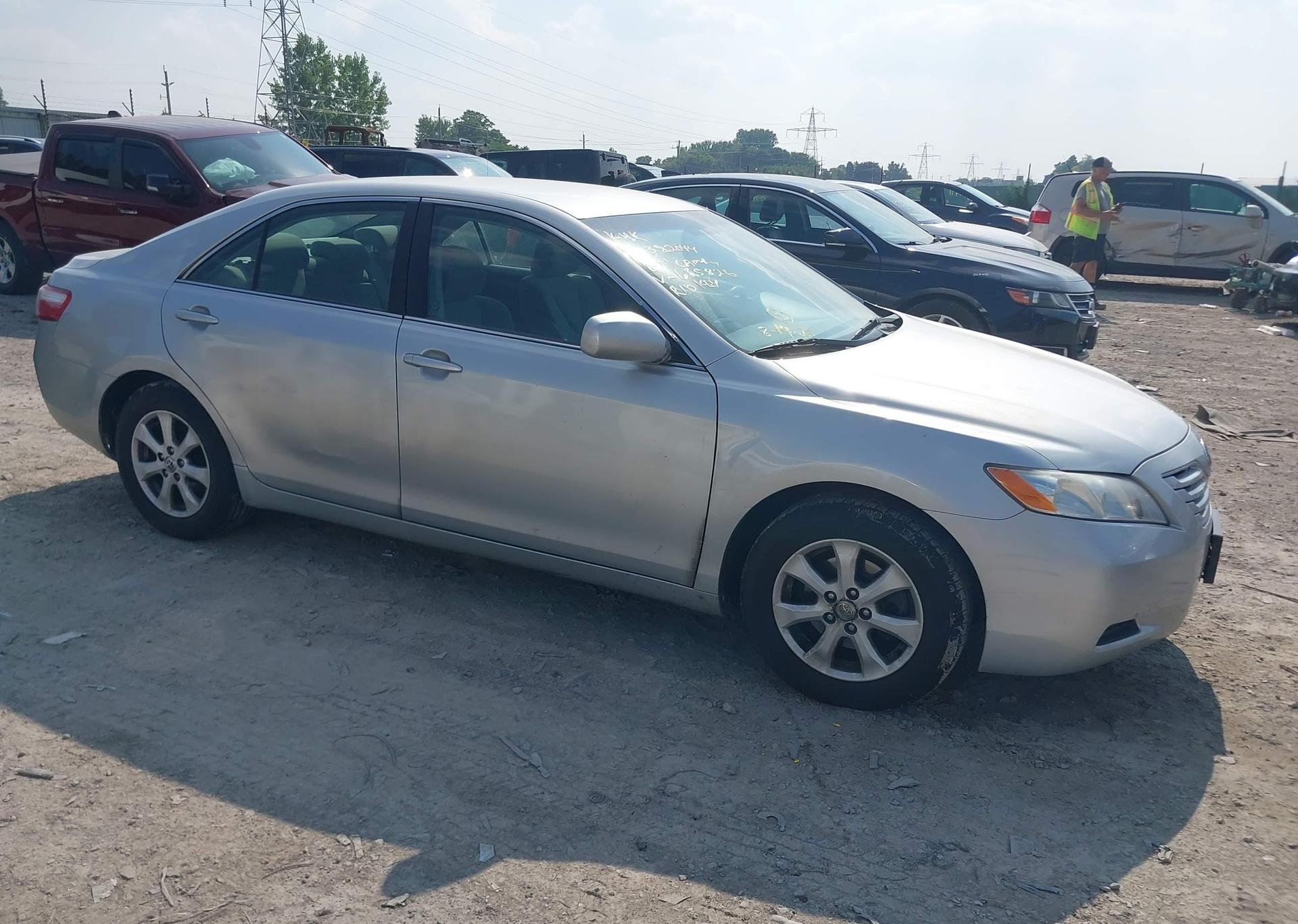 2007 TOYOTA CAMRY LE