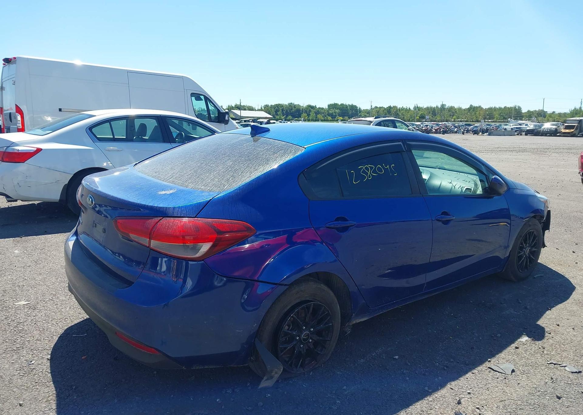 2017 KIA FORTE LX