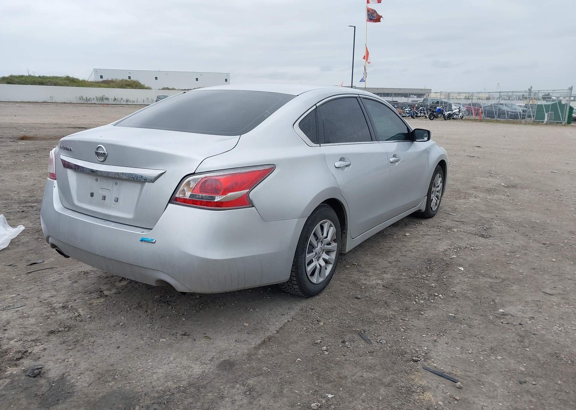 2013 NISSAN ALTIMA
