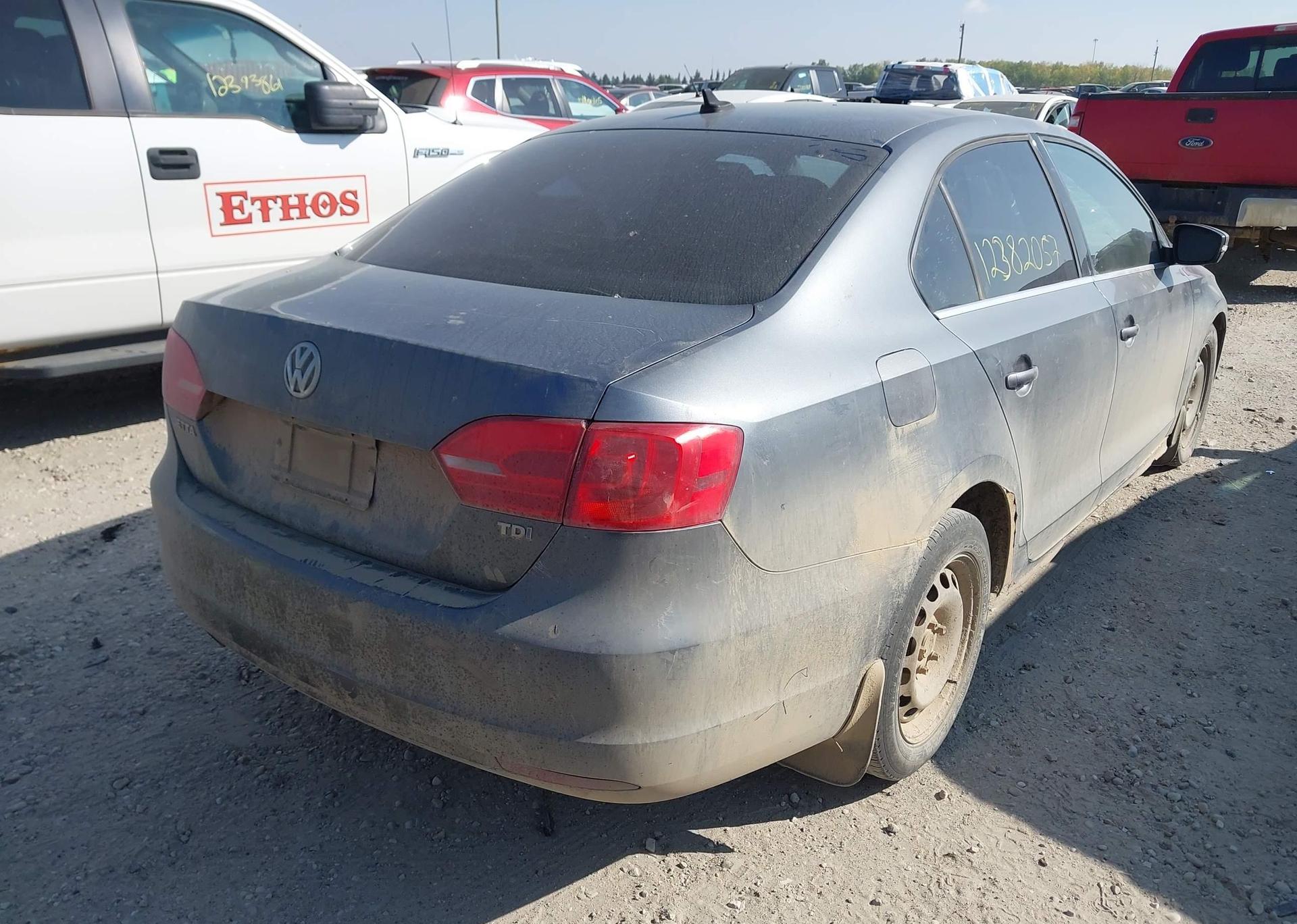 2012 VOLKSWAGEN JETTA TDI