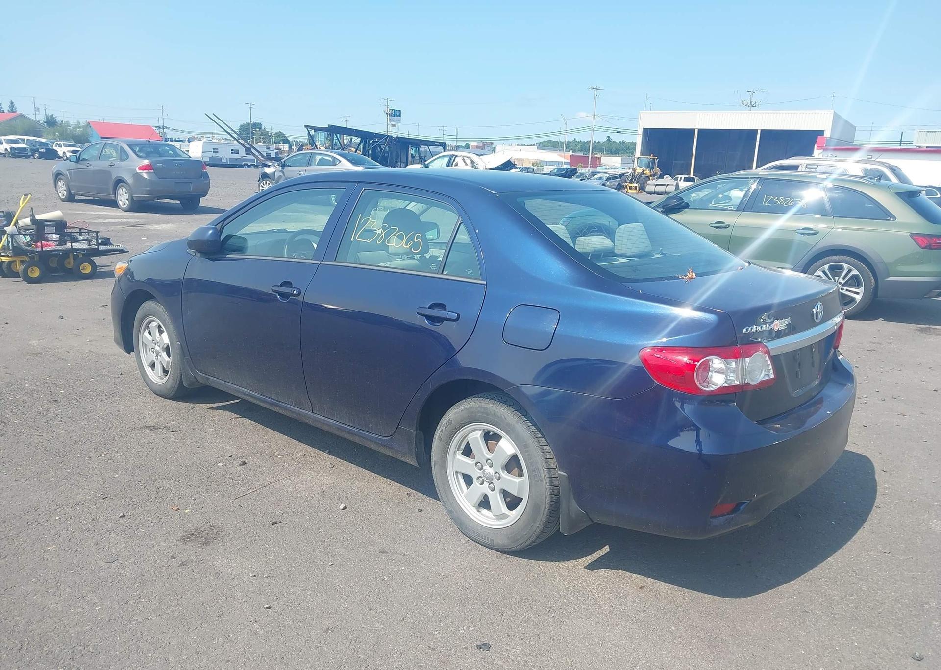 2013 TOYOTA COROLLA S