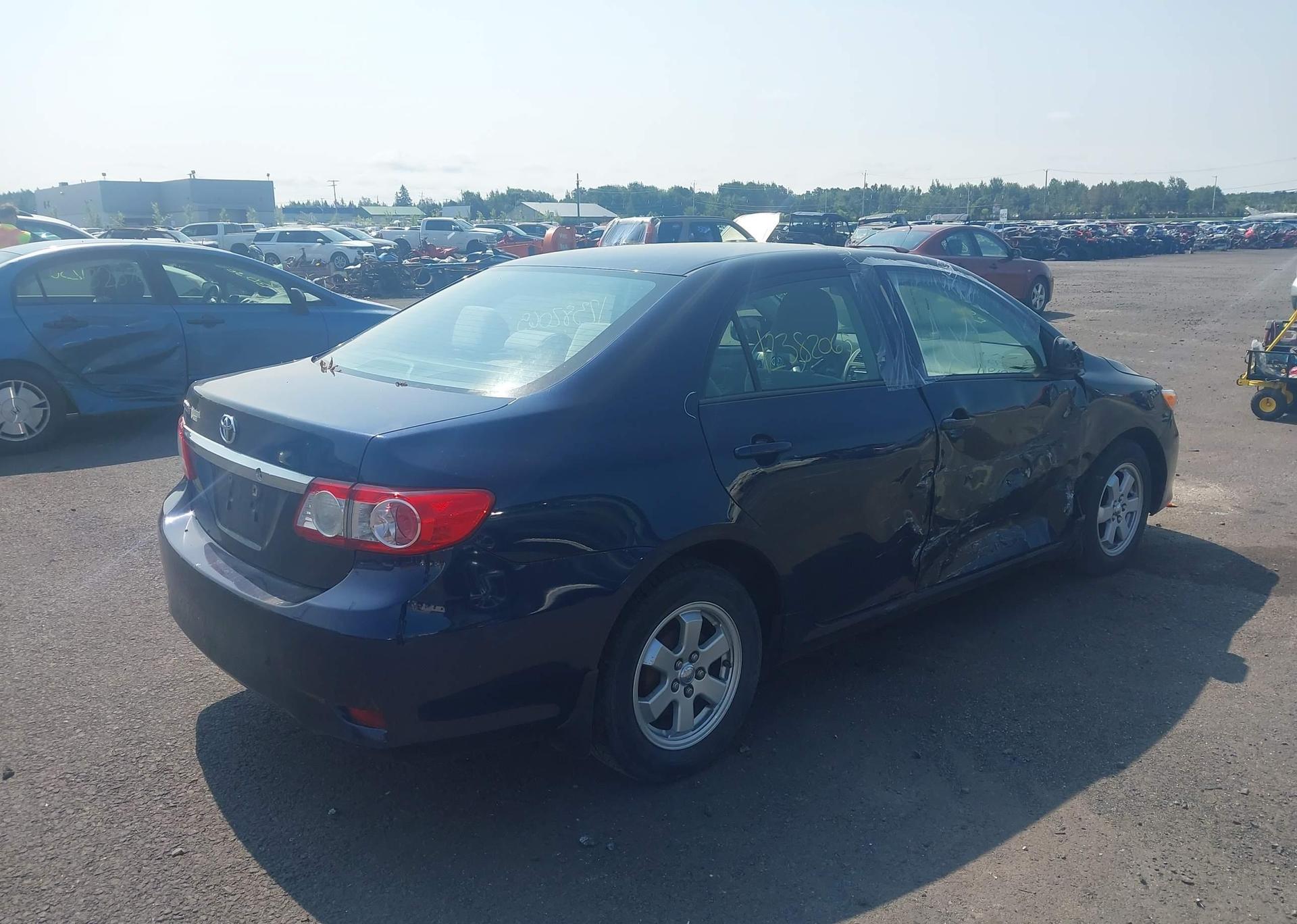 2013 TOYOTA COROLLA S