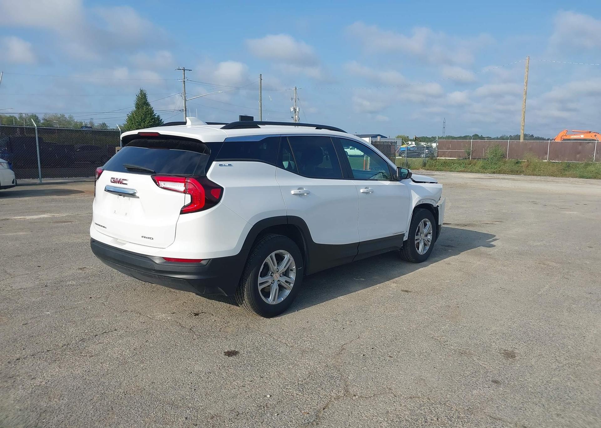2024 GMC TERRAIN SLE