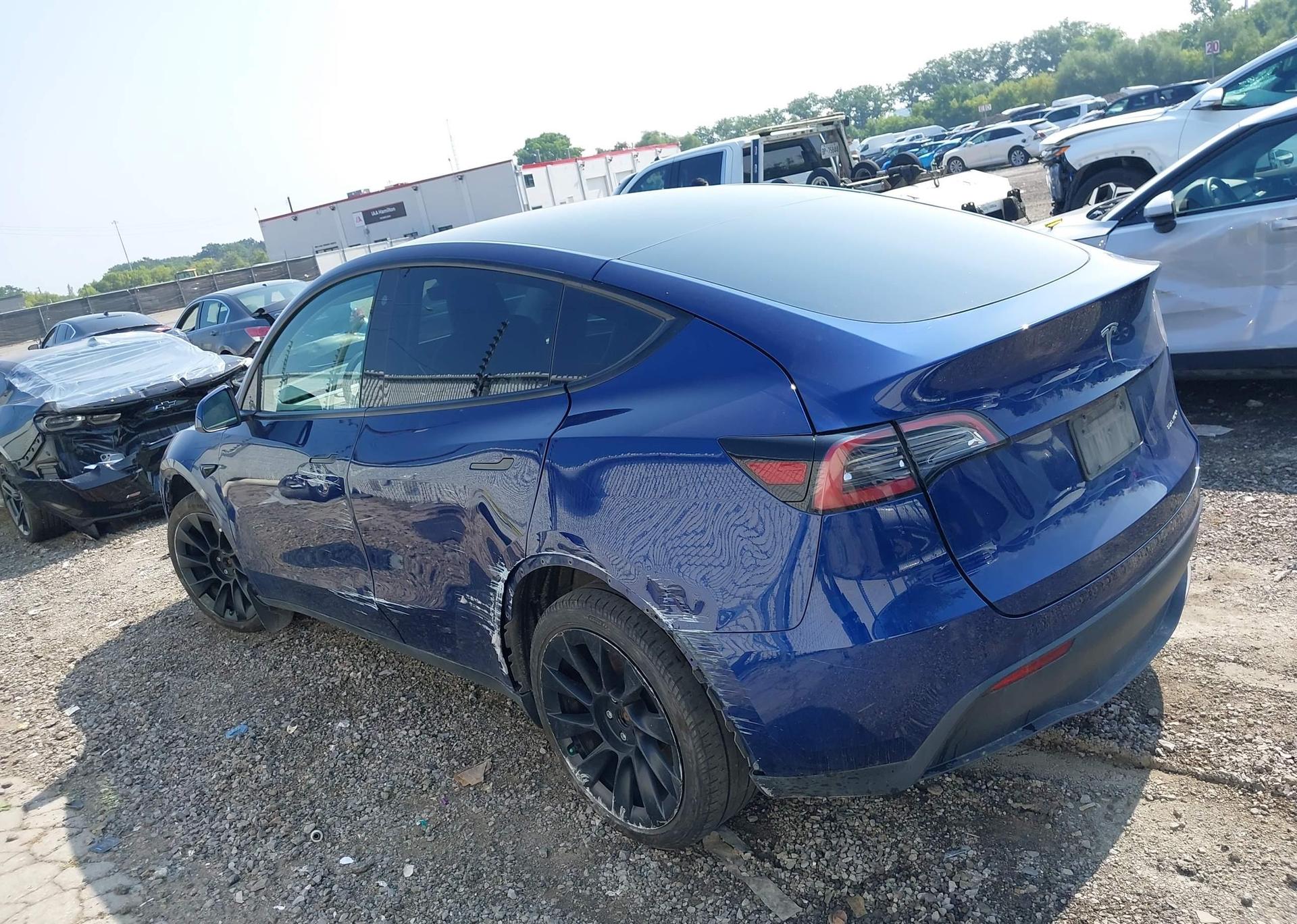 2023 TESLA MODEL Y LONG RANGE