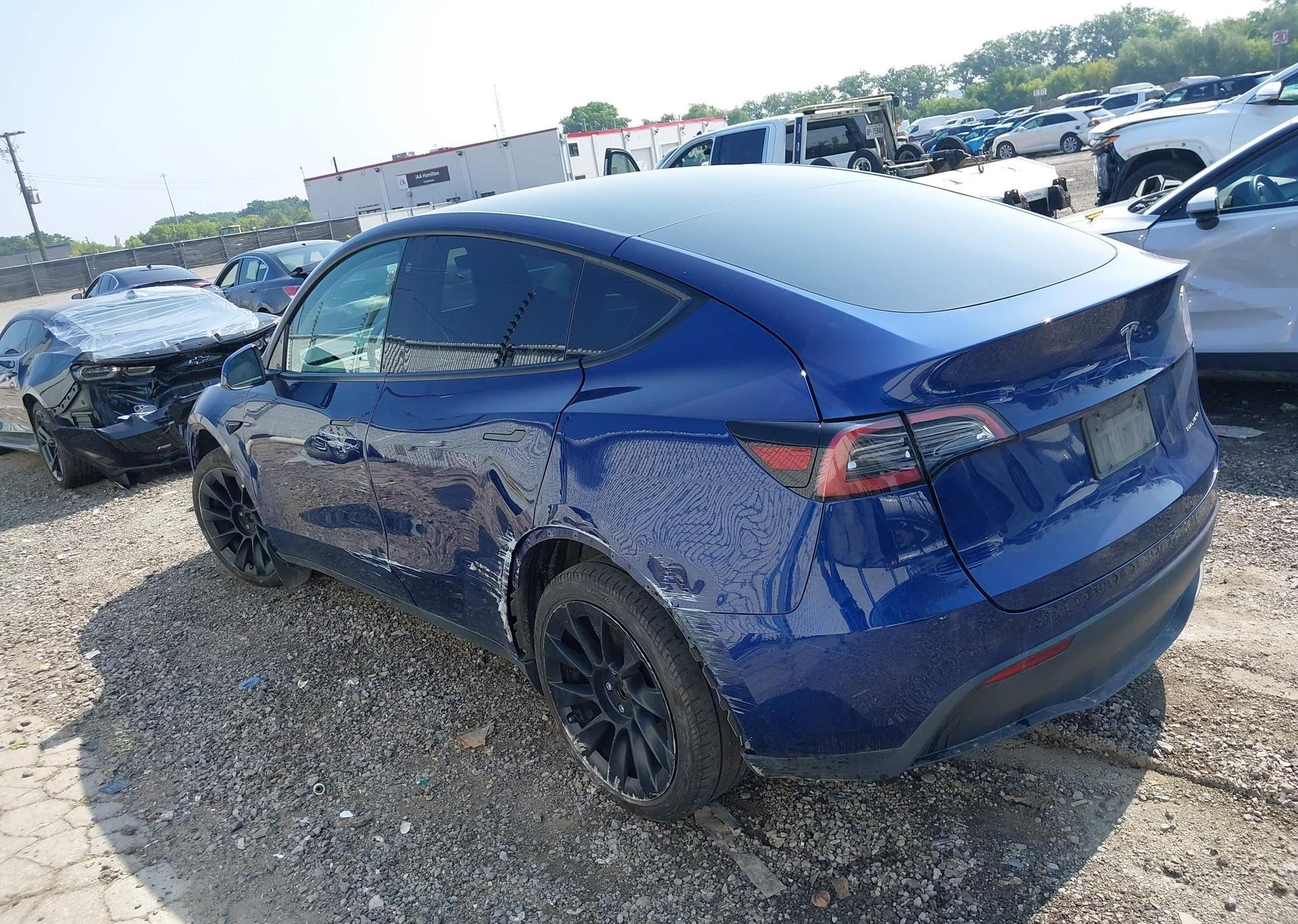 2023 TESLA MODEL Y LONG RANGE