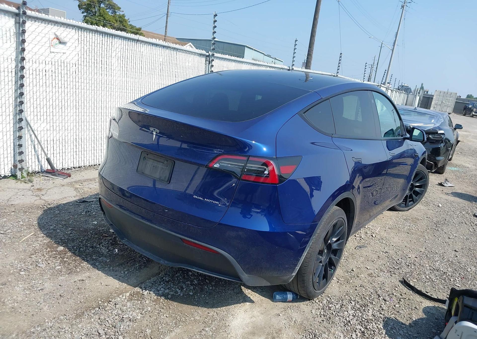 2023 TESLA MODEL Y LONG RANGE