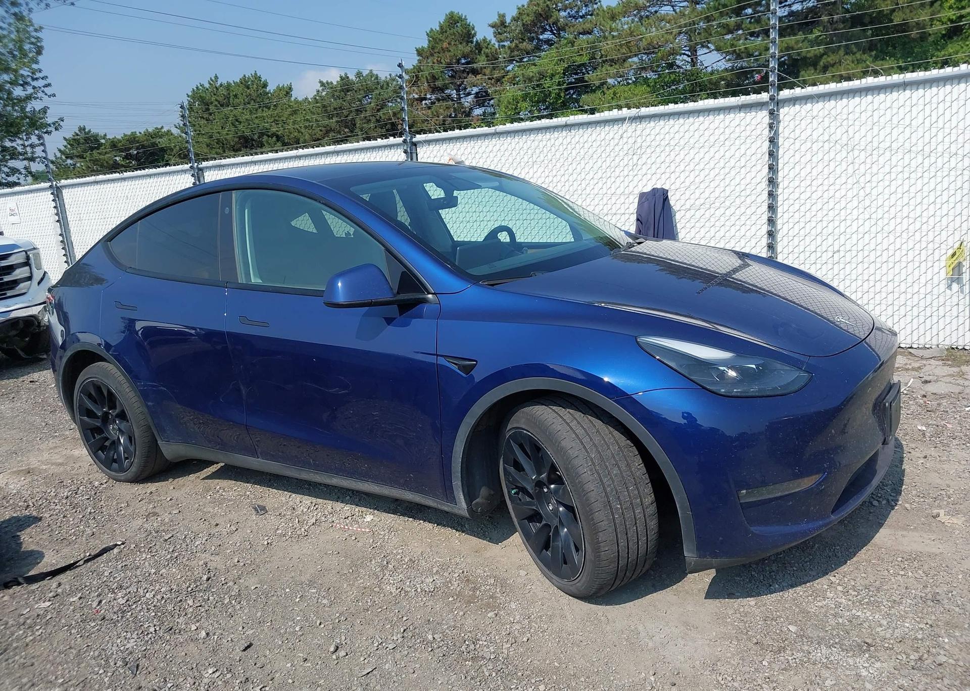 2023 TESLA MODEL Y LONG RANGE