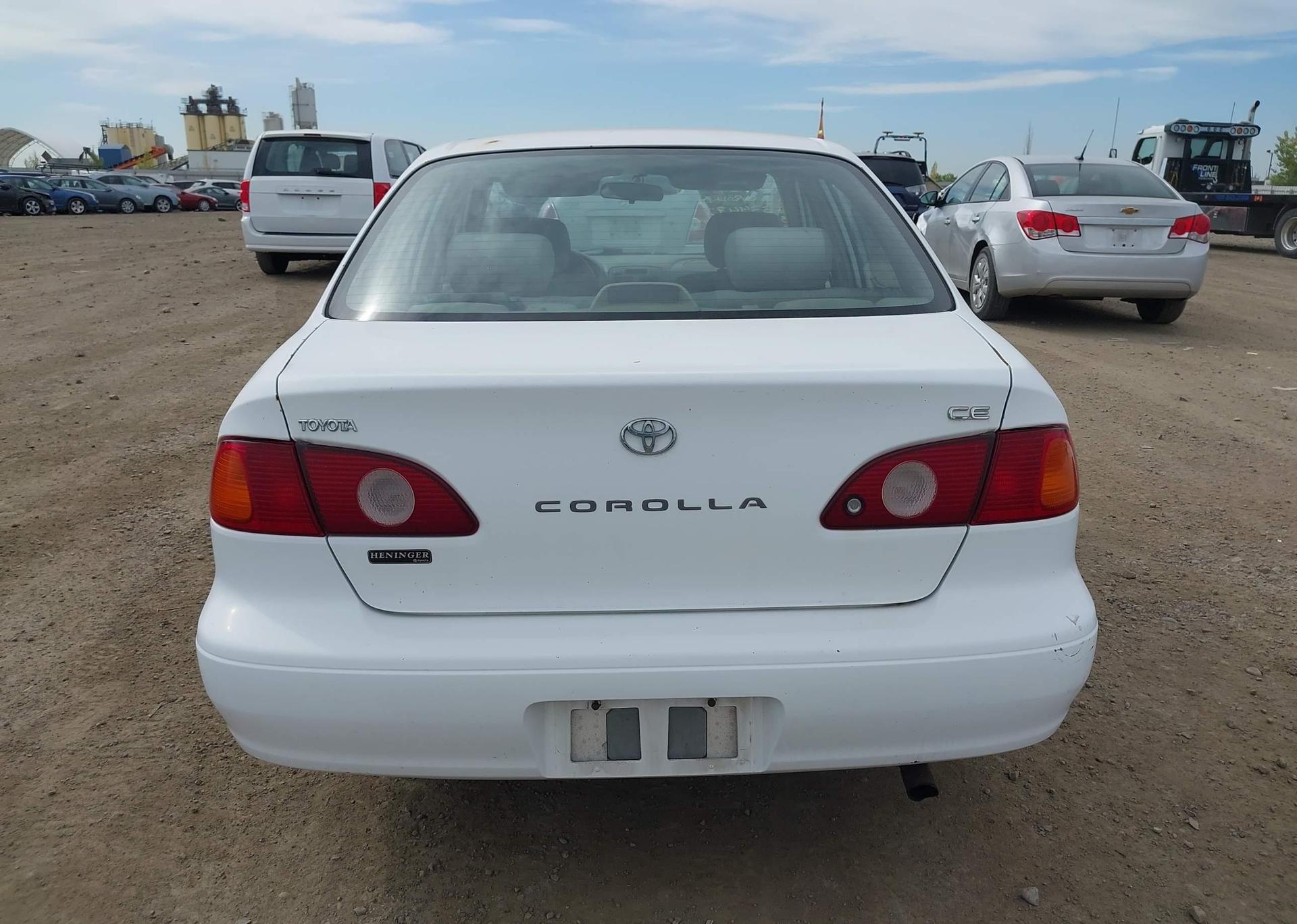 2001 TOYOTA COROLLA CE