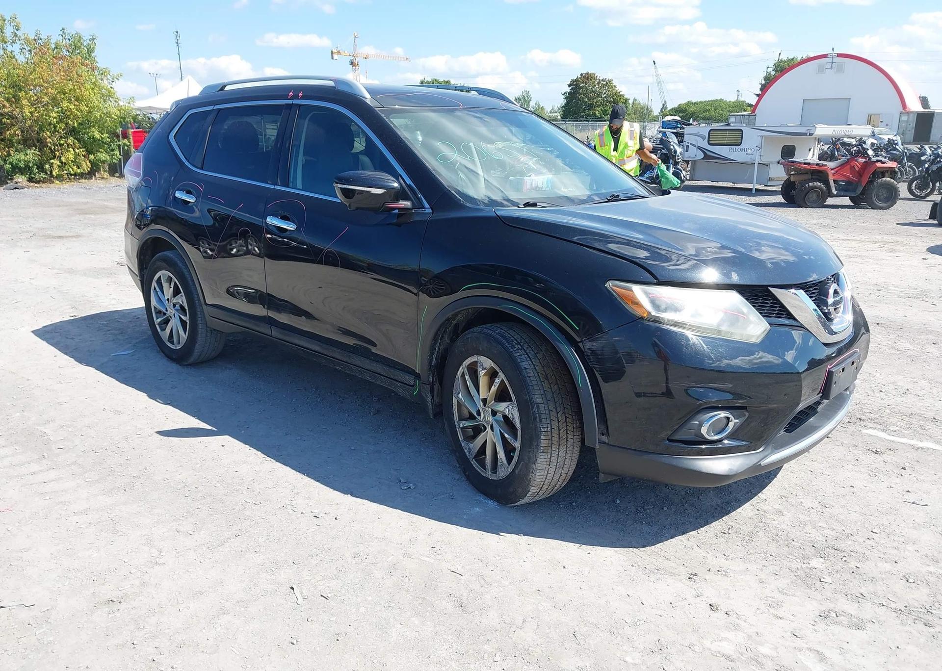 2015 NISSAN ROGUE S