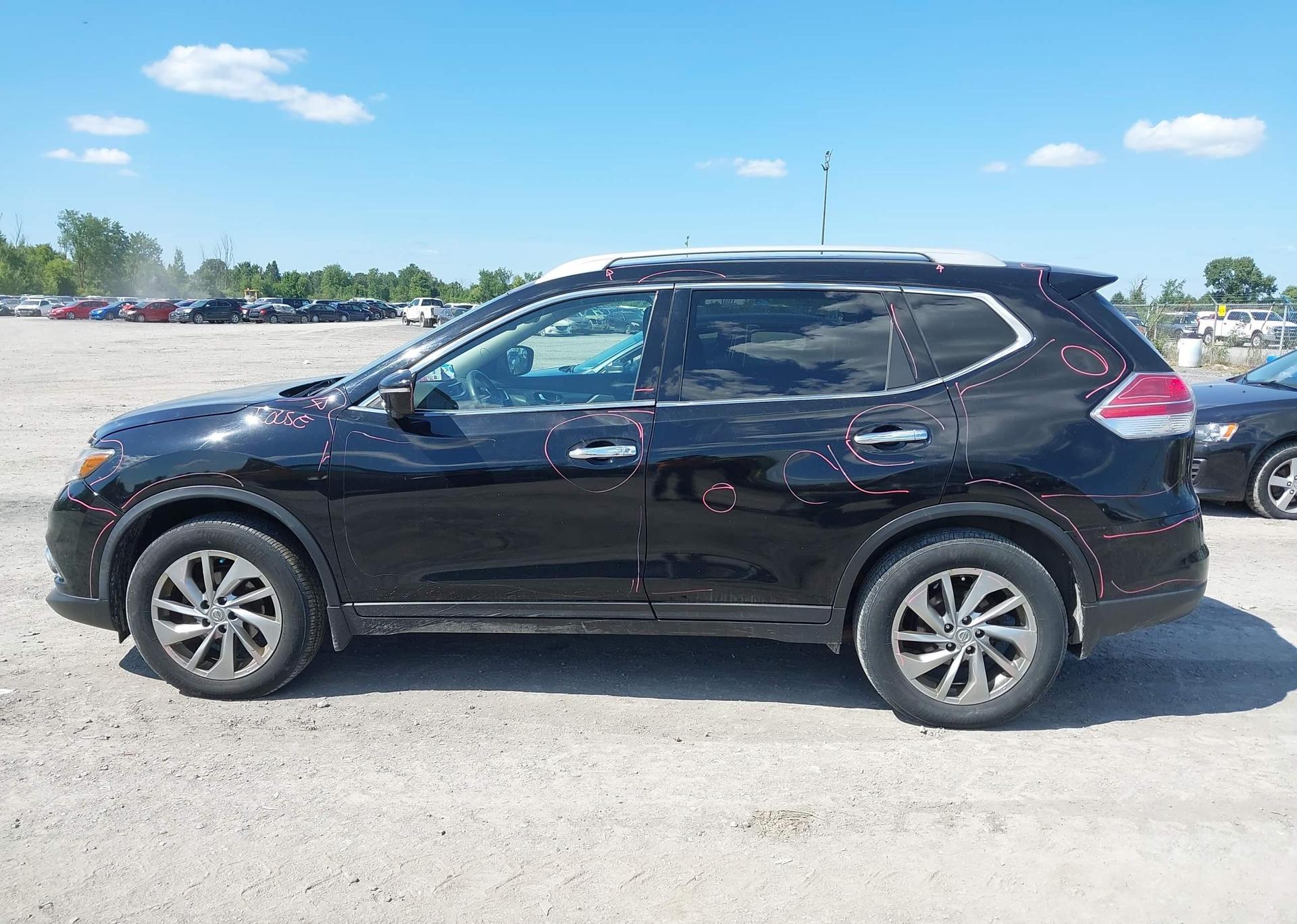 2015 NISSAN ROGUE S