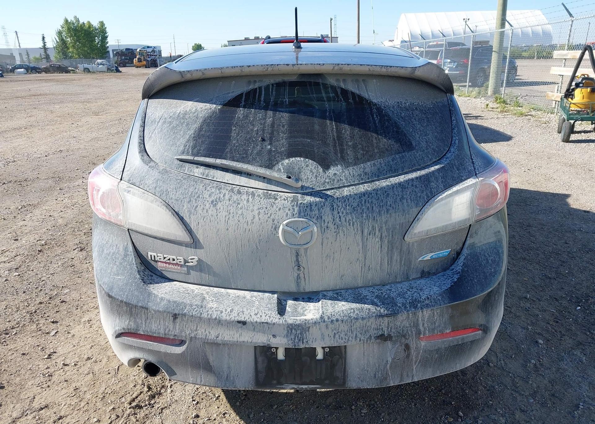 2012 MAZDA 3 I