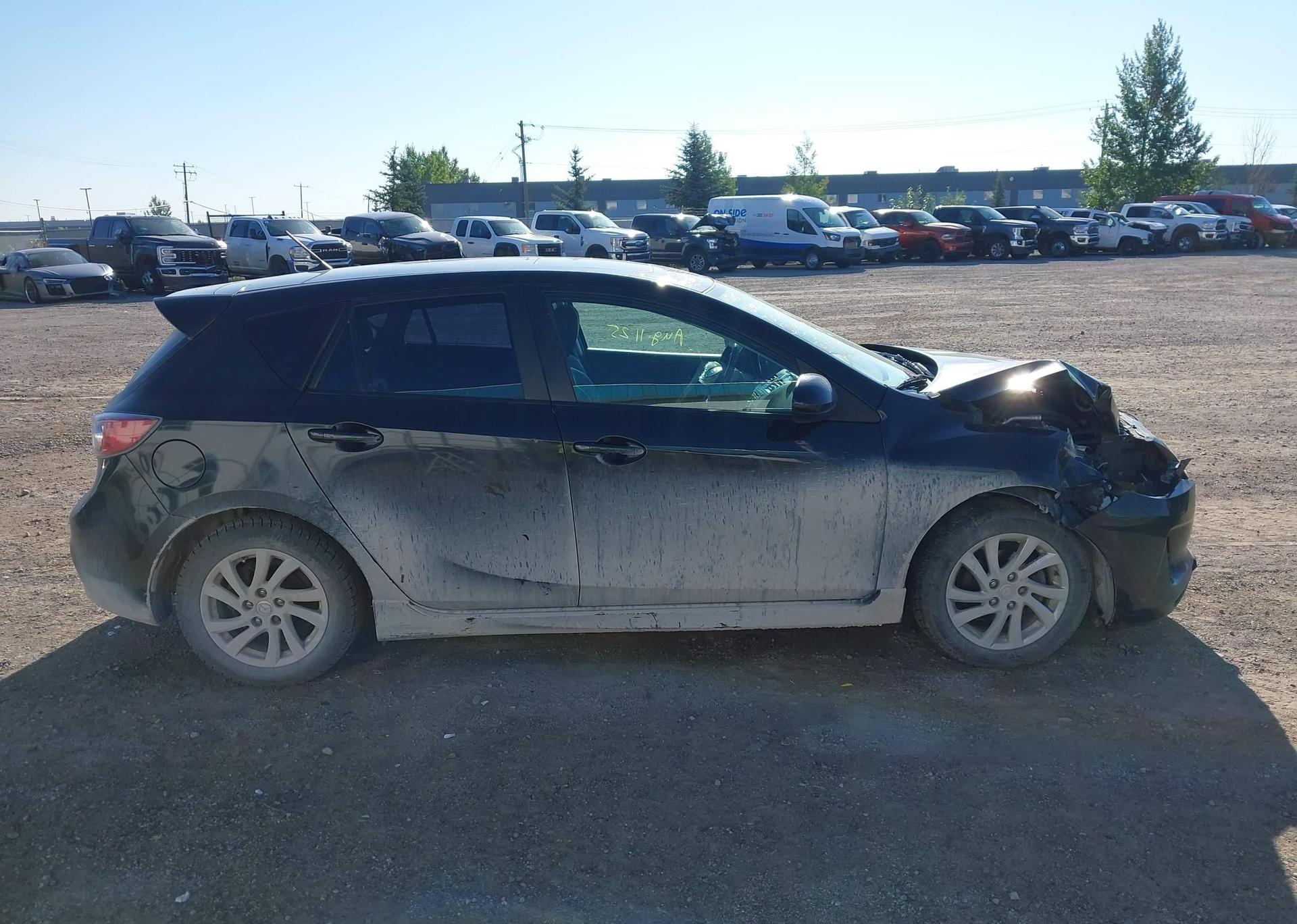 2012 MAZDA 3 I
