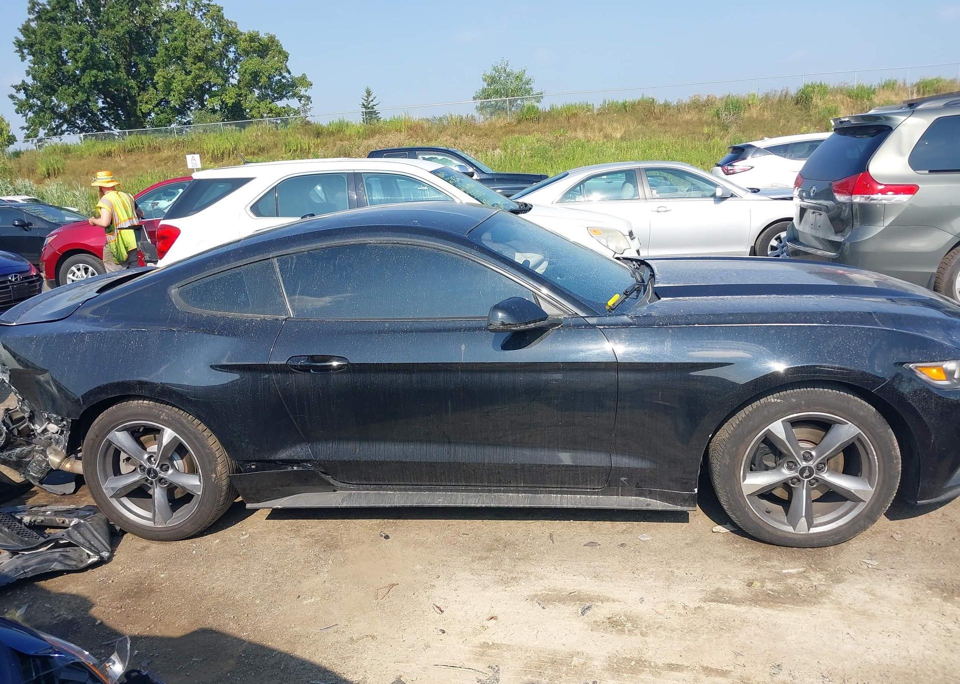 2016 FORD MUSTANG ECOBOOST PREMIUM