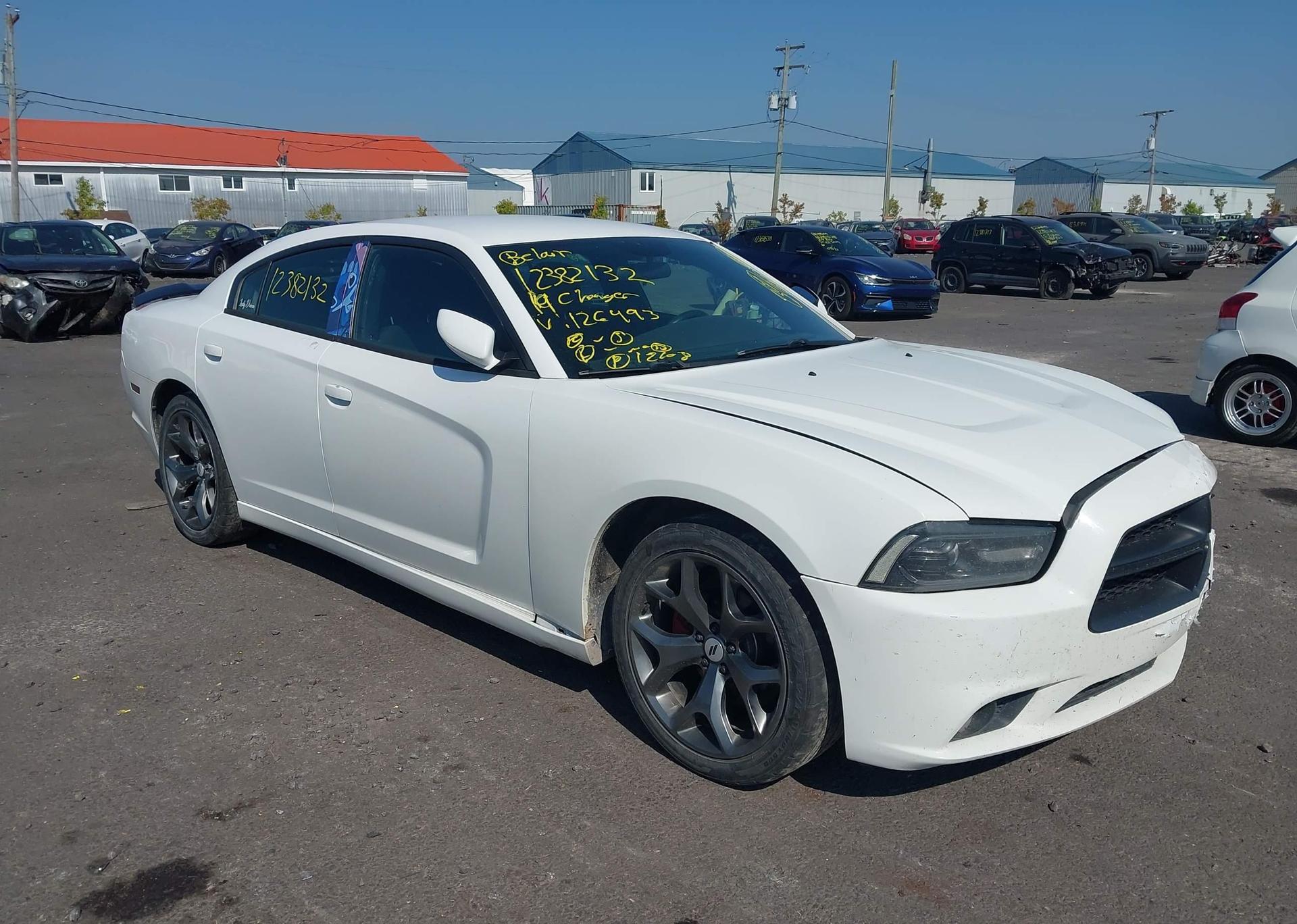 2014 DODGE CHARGER SE