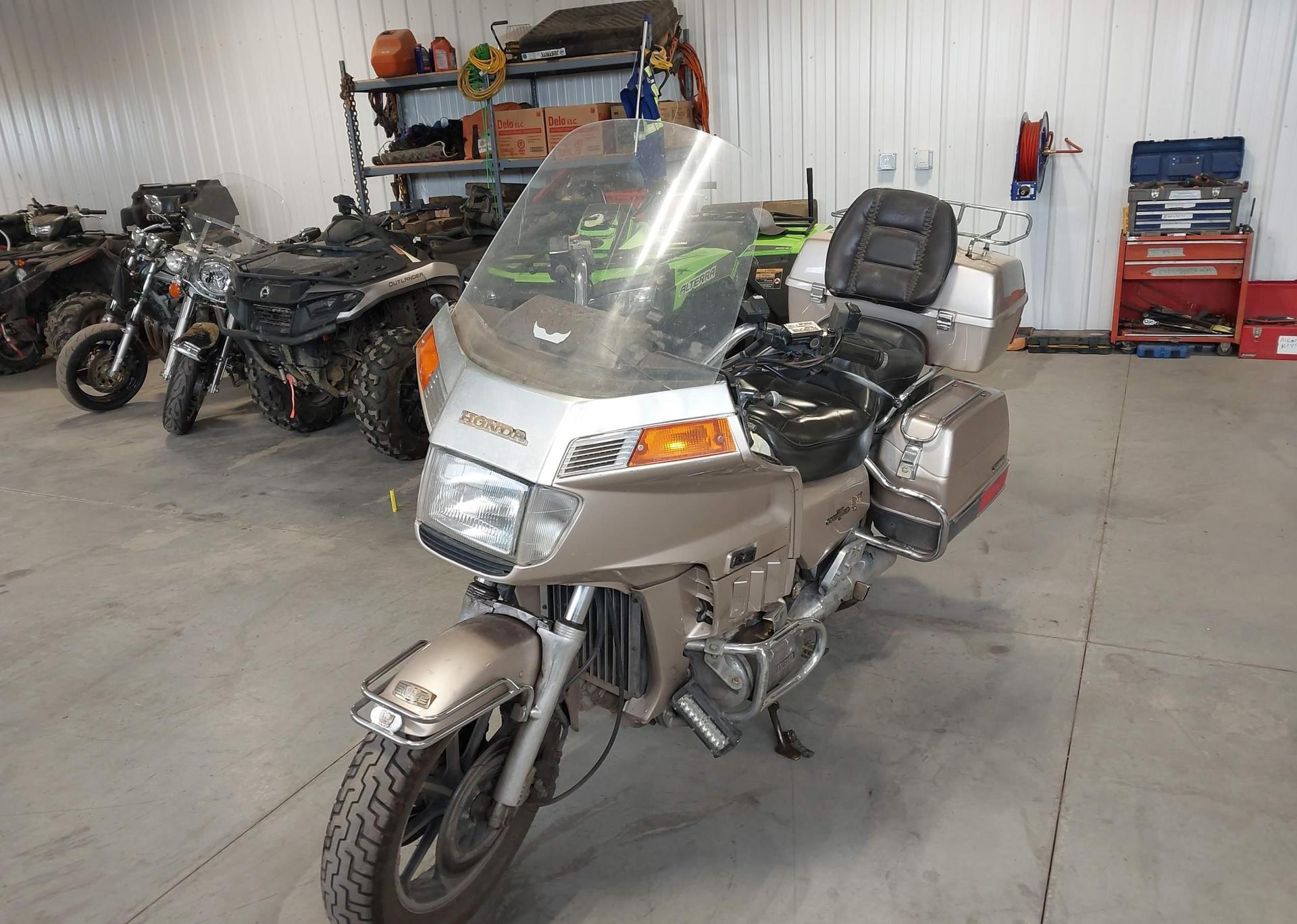 1987 HONDA GL1200 I