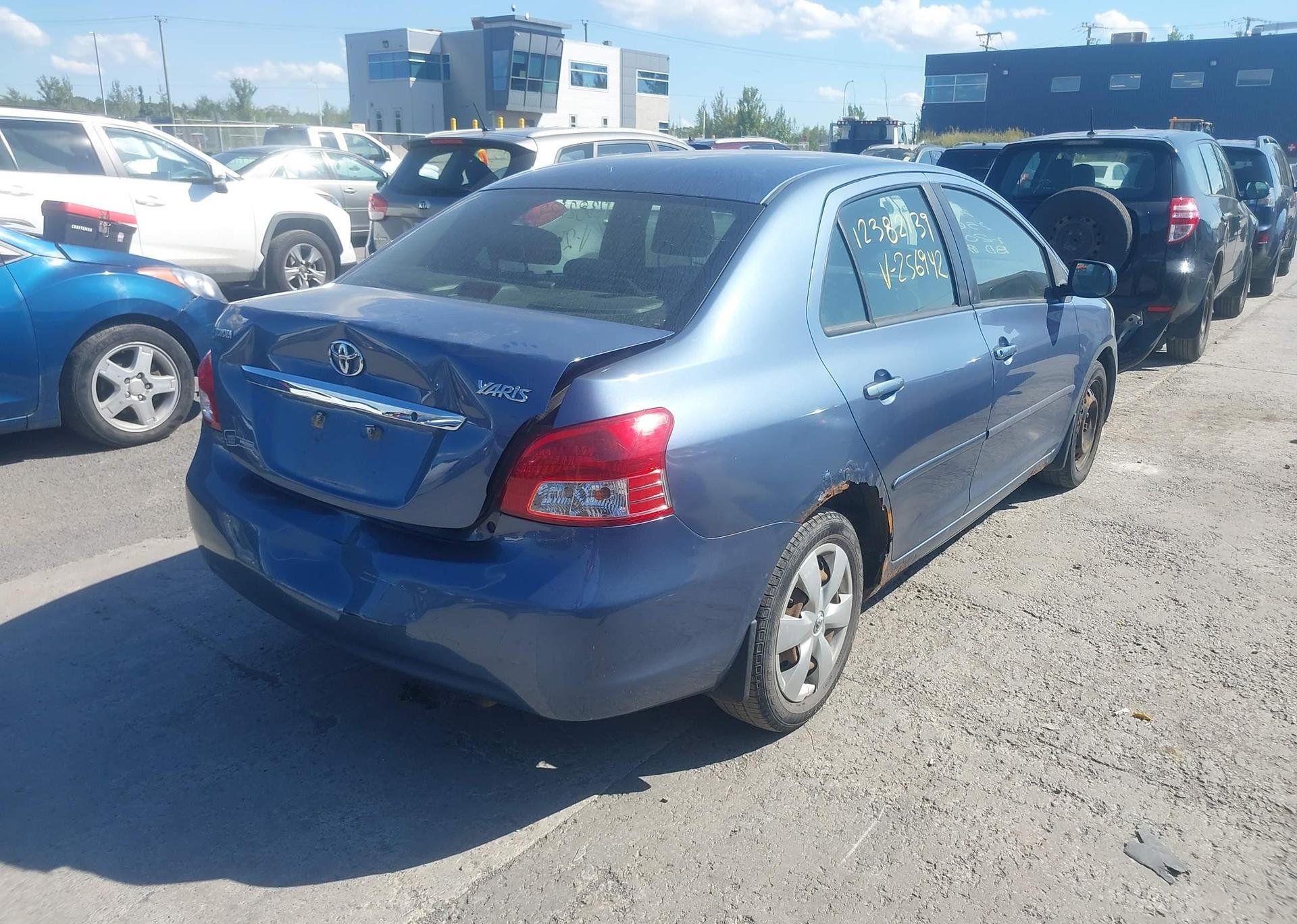 2008 TOYOTA YARIS