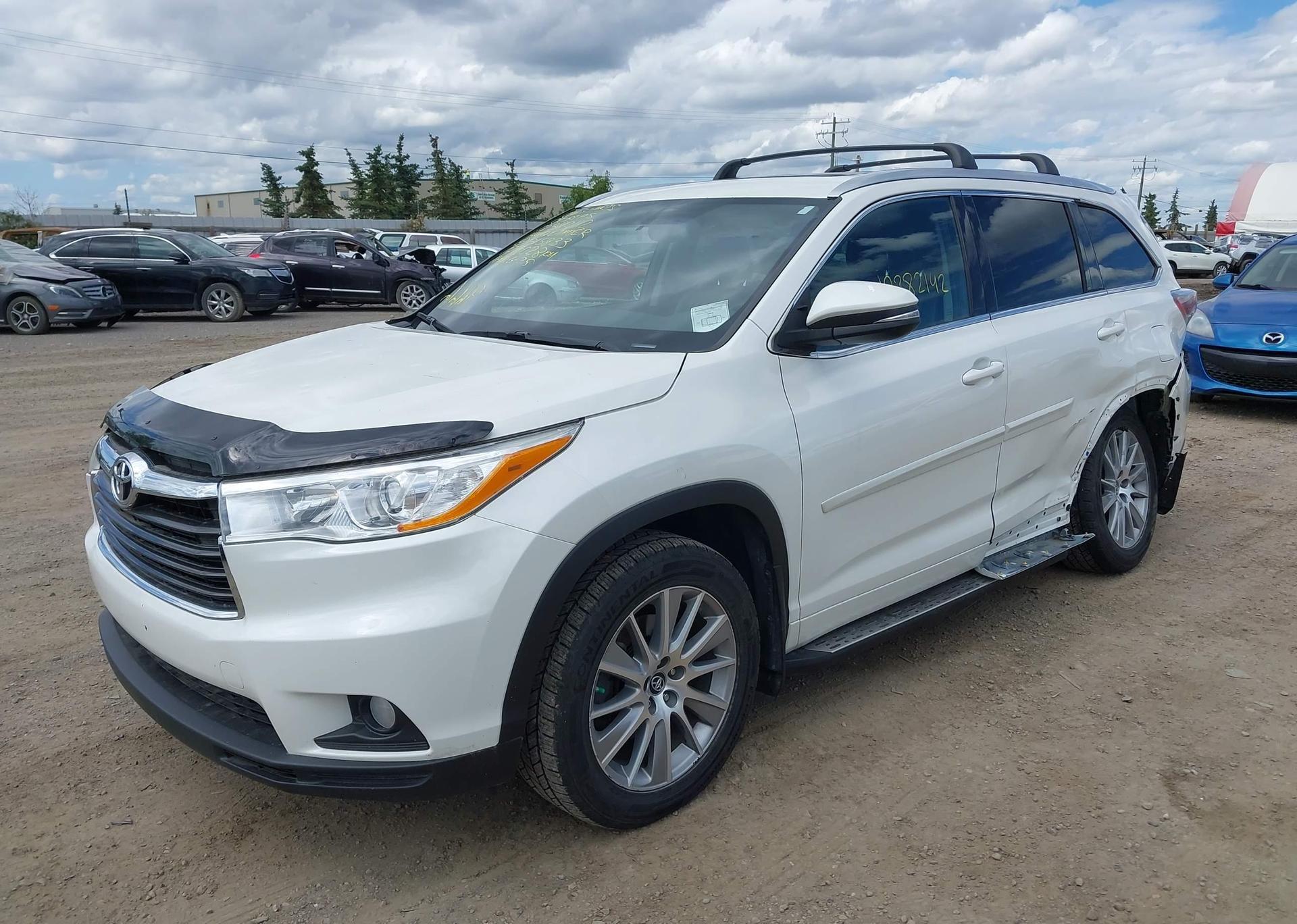 2016 TOYOTA highlander xle