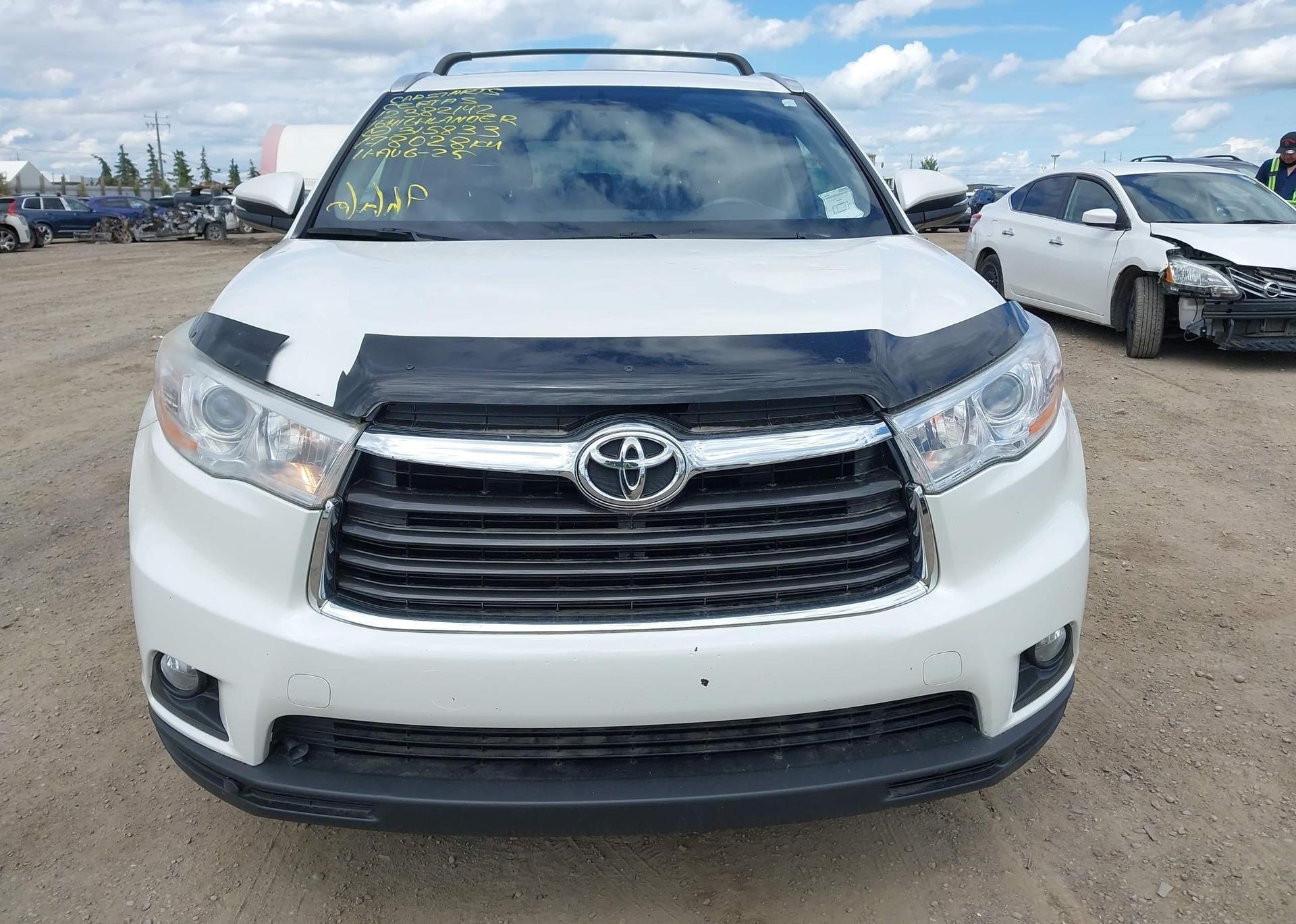 2016 TOYOTA highlander xle