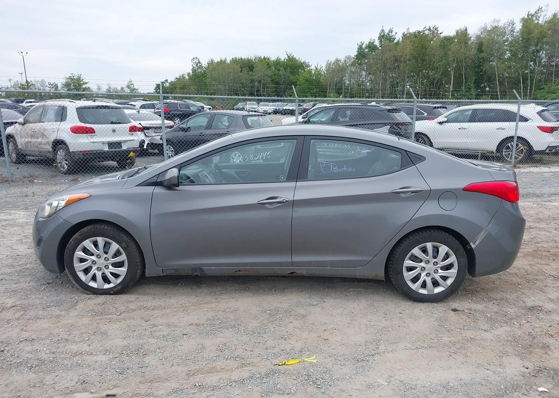 2012 HYUNDAI ELANTRA GLS