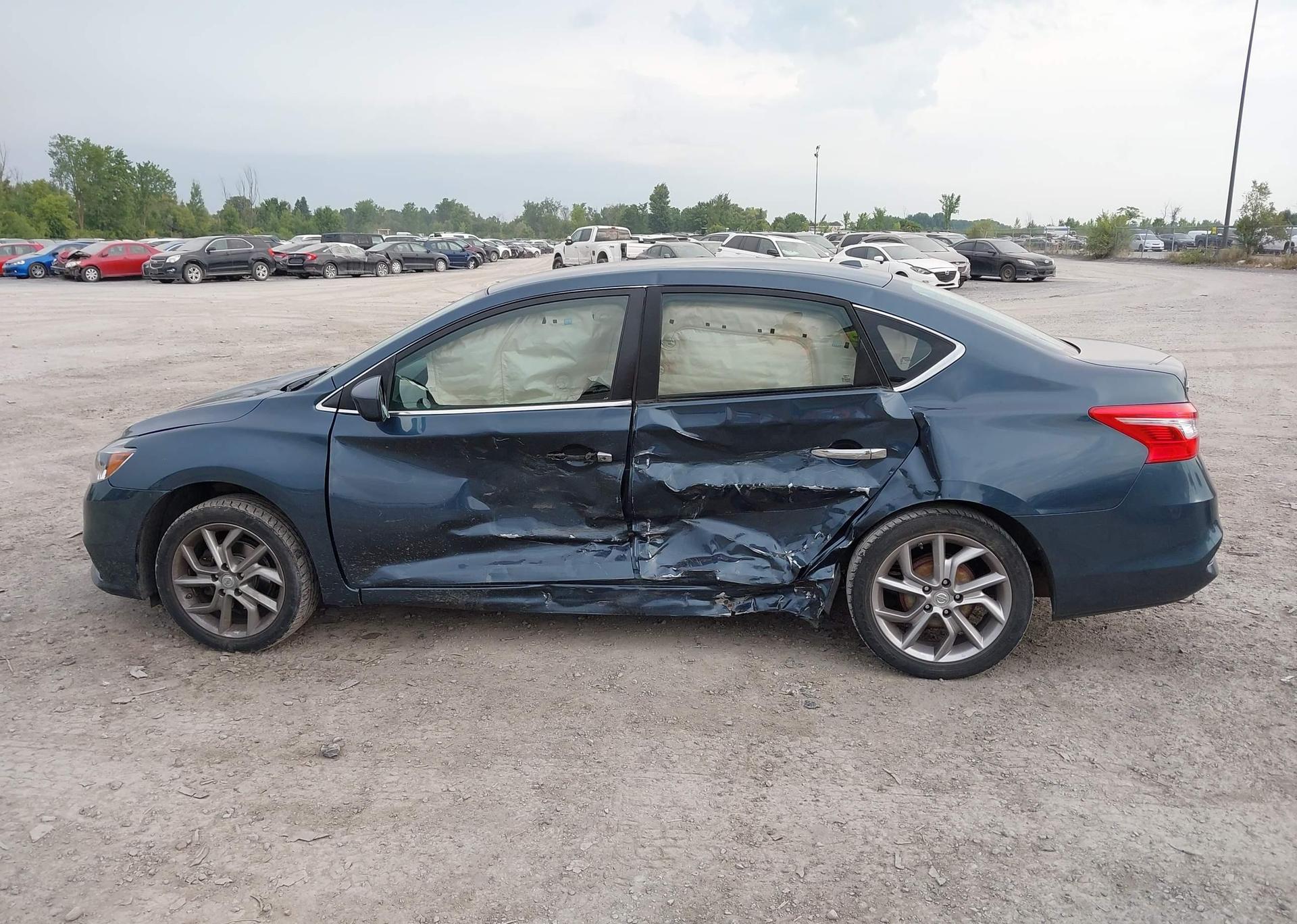 2016 NISSAN SENTRA
