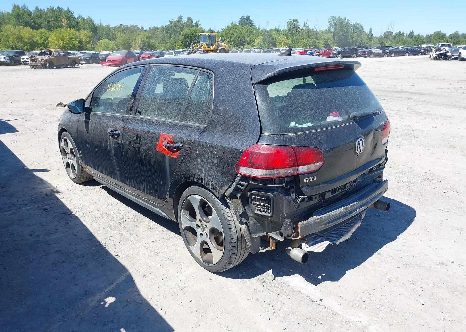 2011 VOLKSWAGEN GOLF GTI 5-DOOR