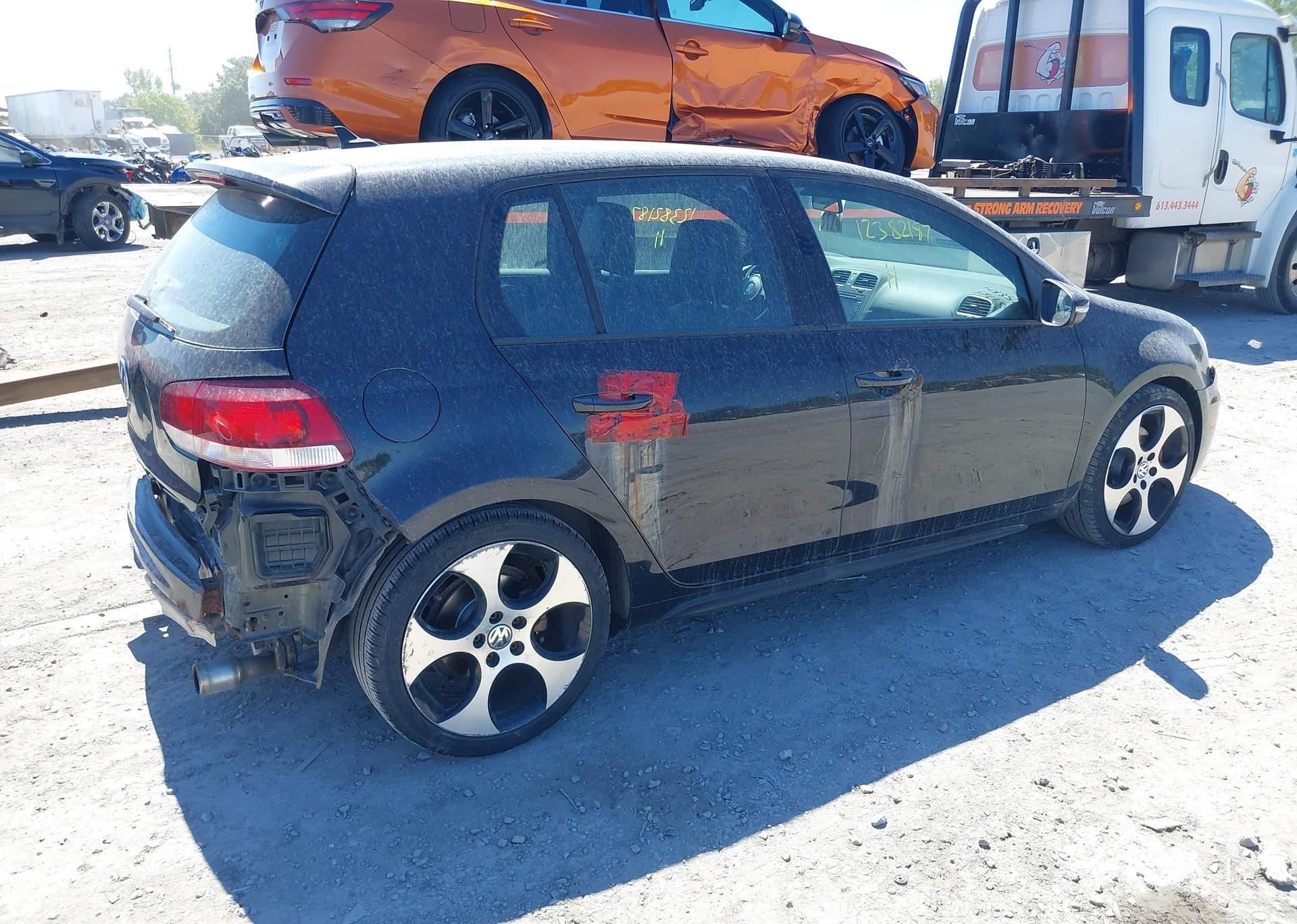 2011 VOLKSWAGEN GOLF GTI 5-DOOR