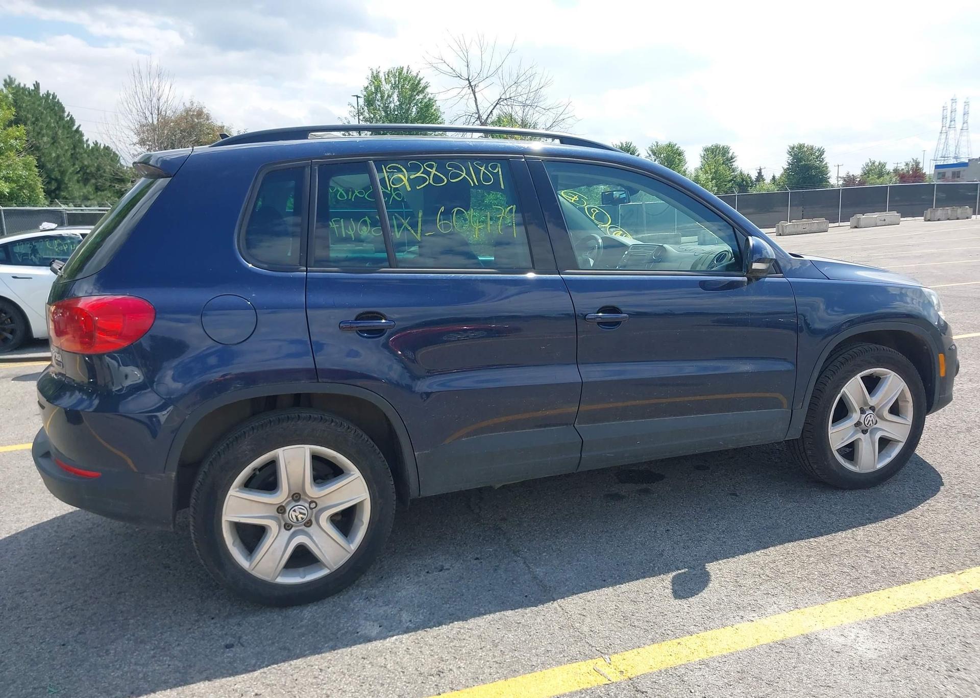 2016 VOLKSWAGEN TIGUAN COMFORT