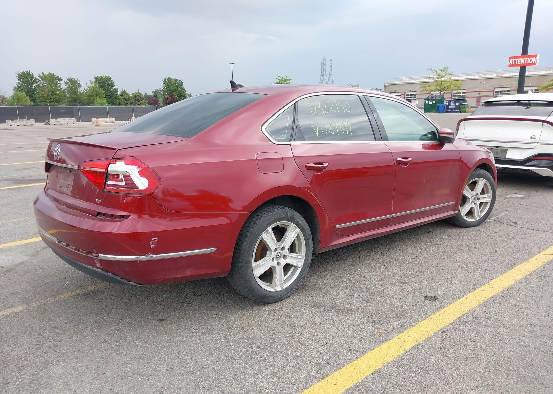 2016 VOLKSWAGEN PASSAT 1.8 TSI TRENDLINE
