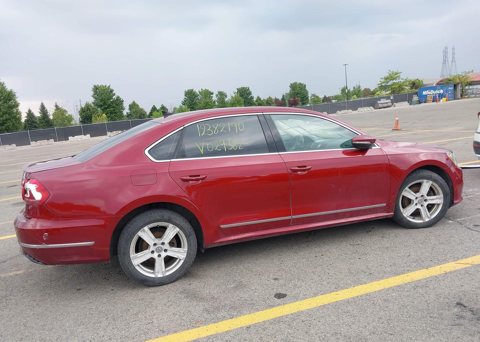 2016 VOLKSWAGEN PASSAT 1.8 TSI TRENDLINE