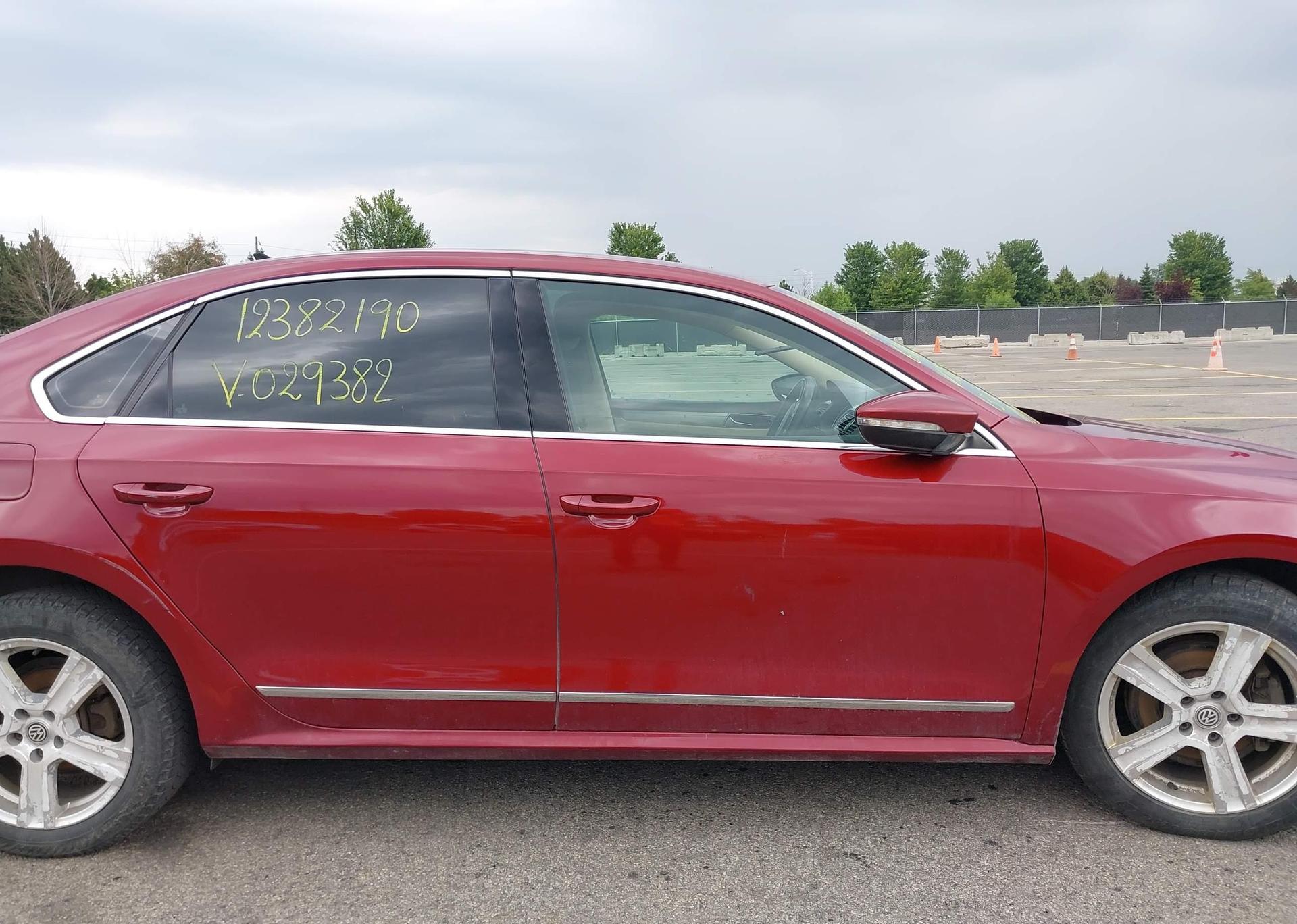 2016 VOLKSWAGEN PASSAT 1.8 TSI TRENDLINE