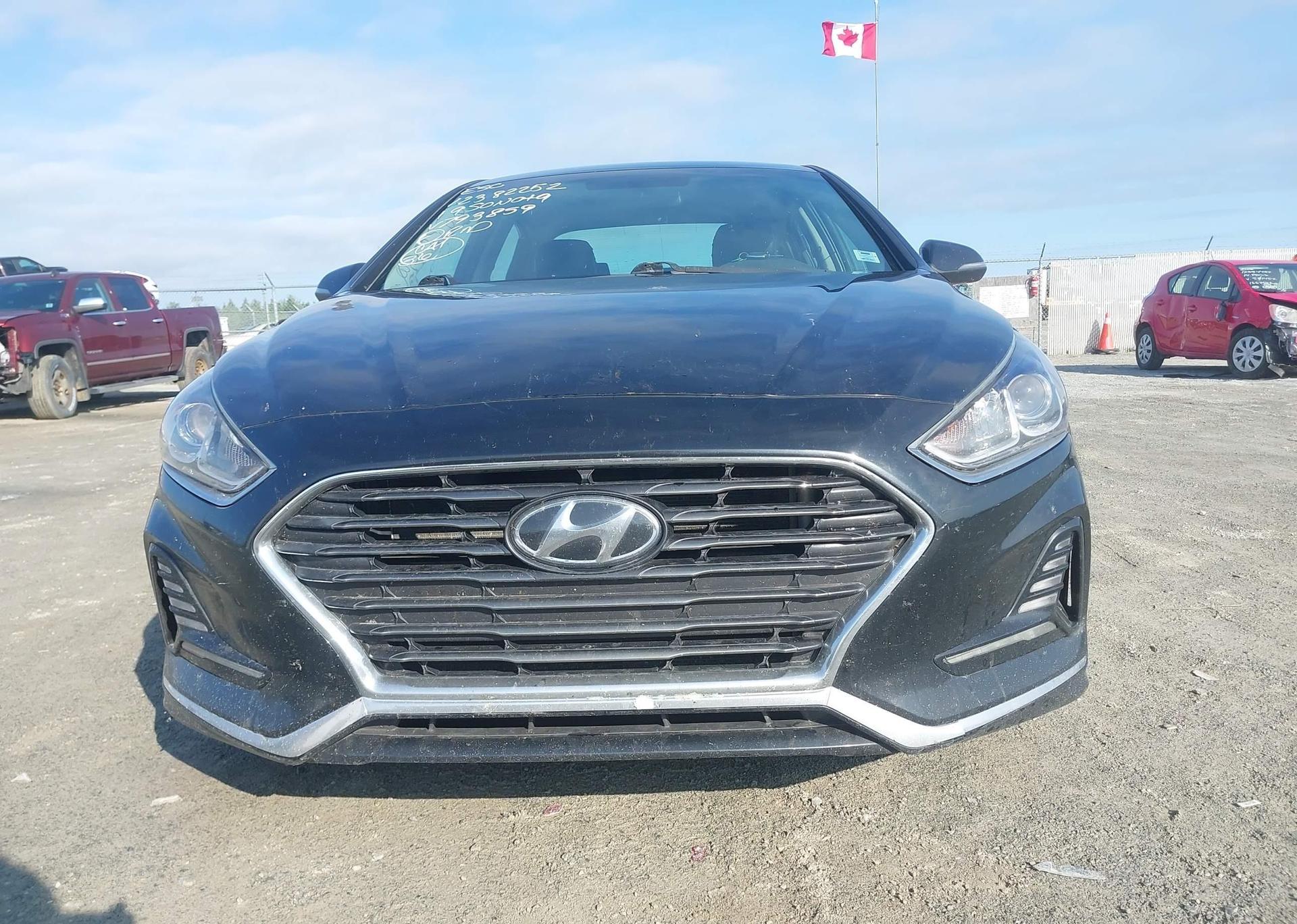 2019 HYUNDAI SONATA SE